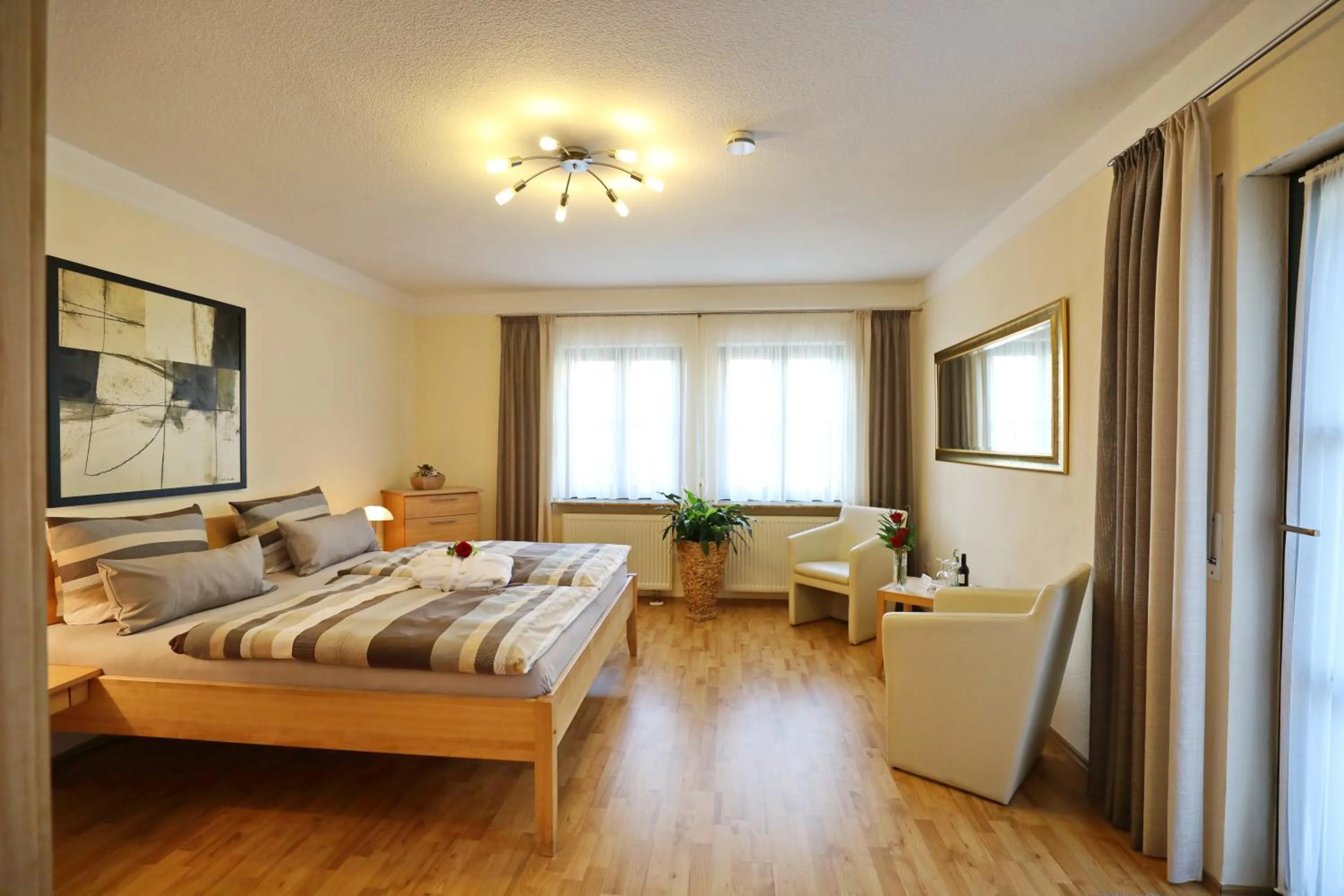 Balcony/Terrace, Bed in Landhotel Villa Moritz garni