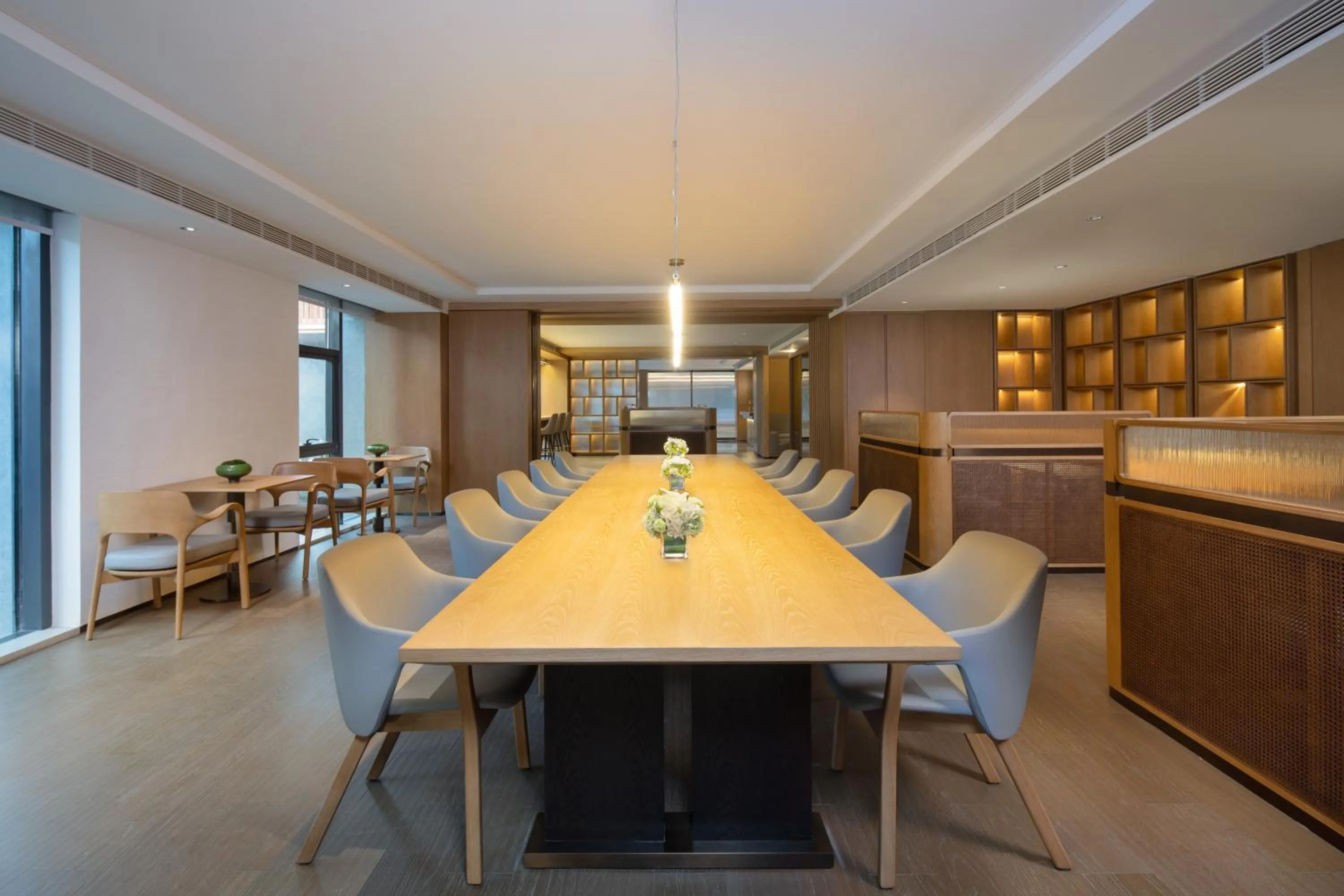 Business facilities in Grand WUJI Hotel, in The Unbound Collection by Hyatt