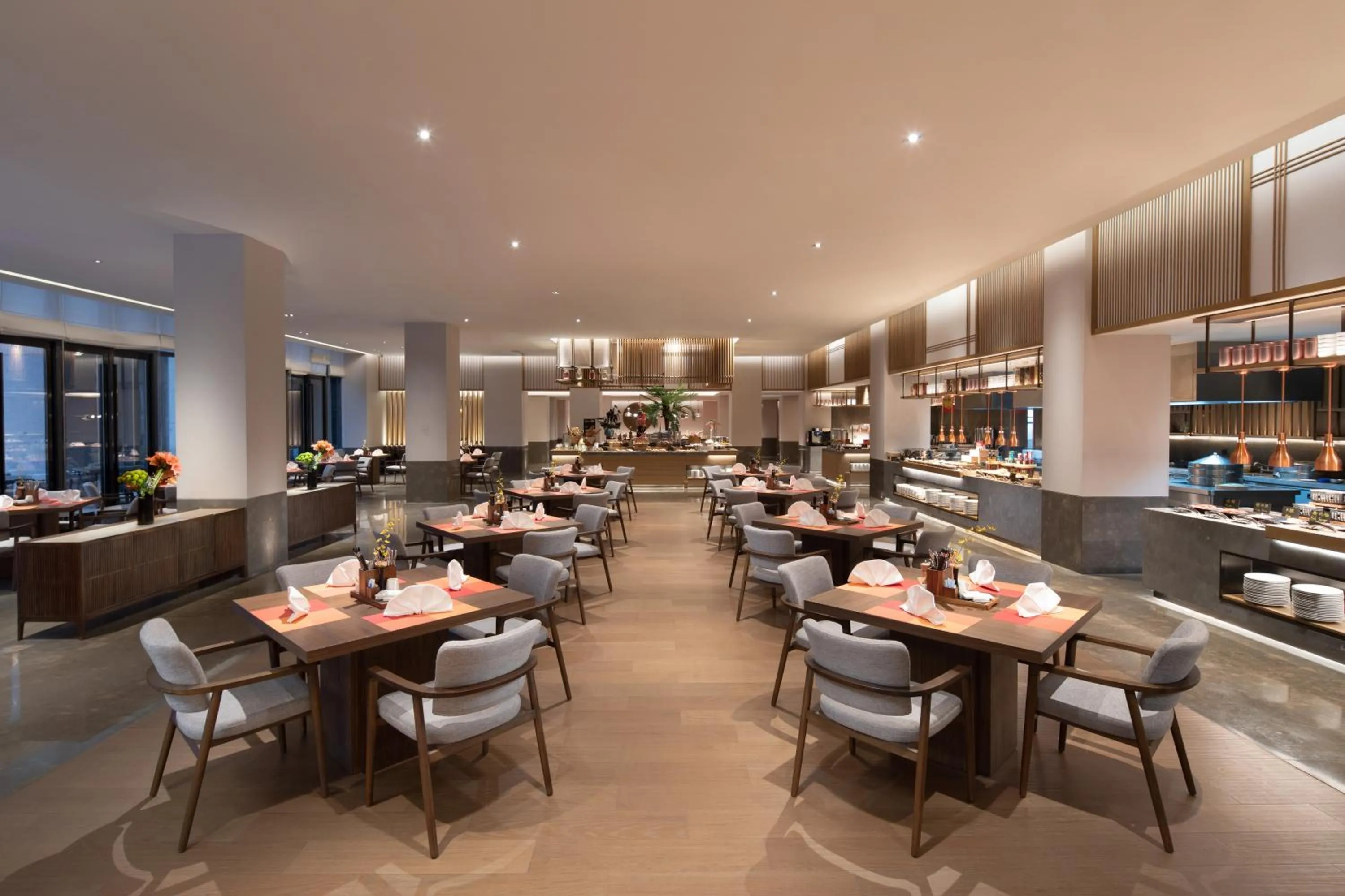 Restaurant/places to eat in Grand WUJI Hotel, in The Unbound Collection by Hyatt