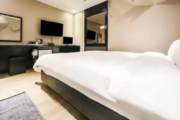 Bed in Hotel Cullinan jongno