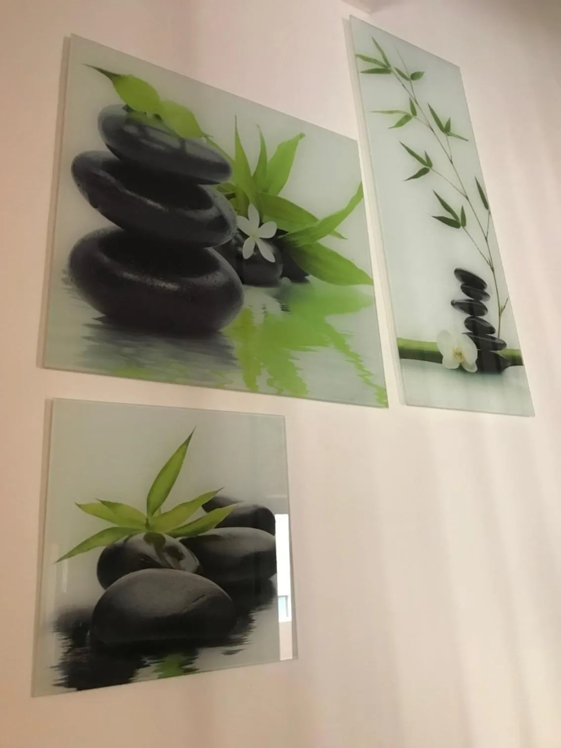 Decorative detail in L' Esploratore