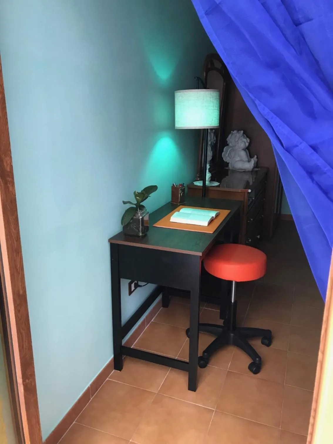 Seating area in L' Esploratore