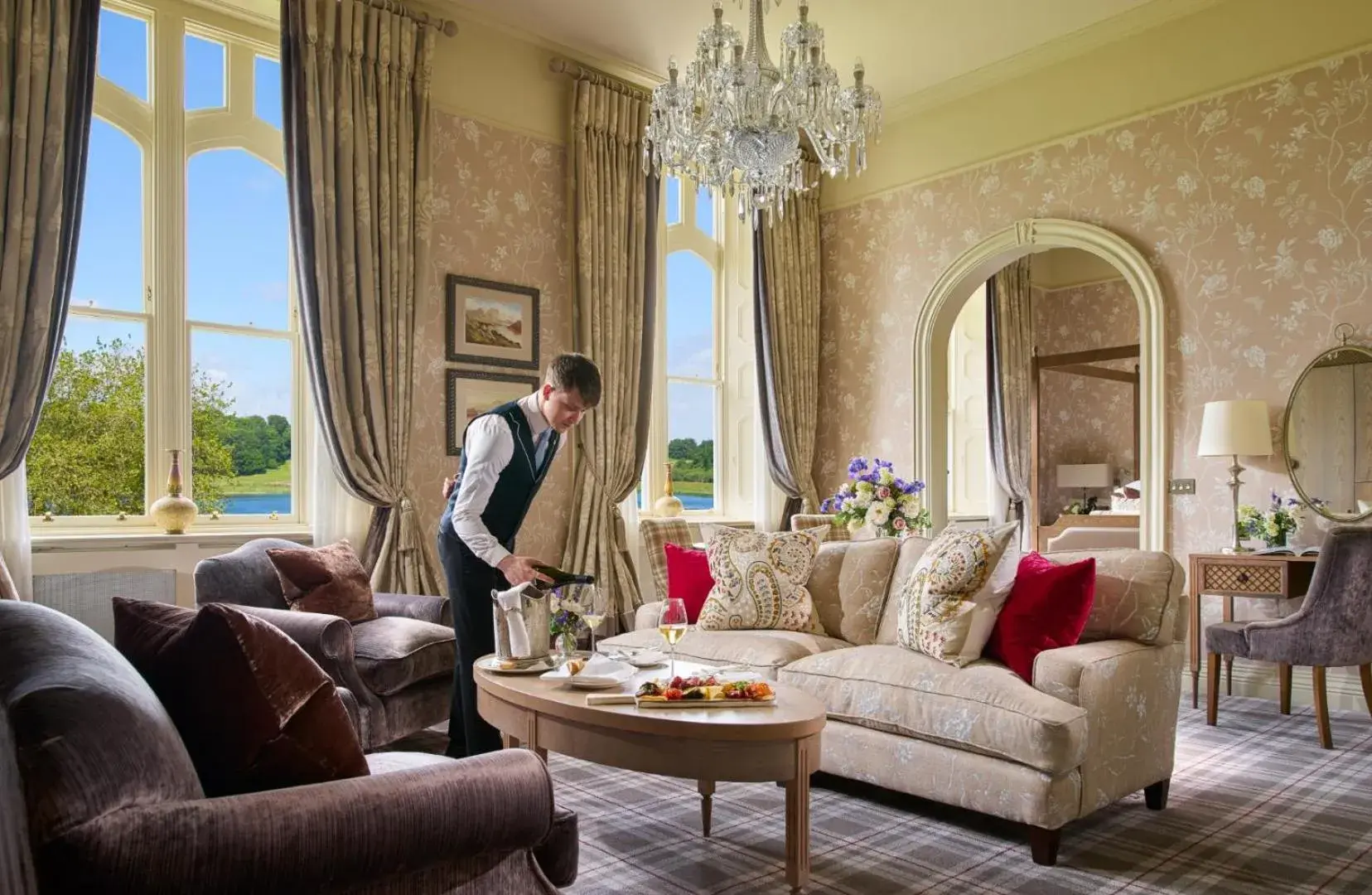 Signature Suite in Dromoland Castle Signature Suite in Dromoland Castle