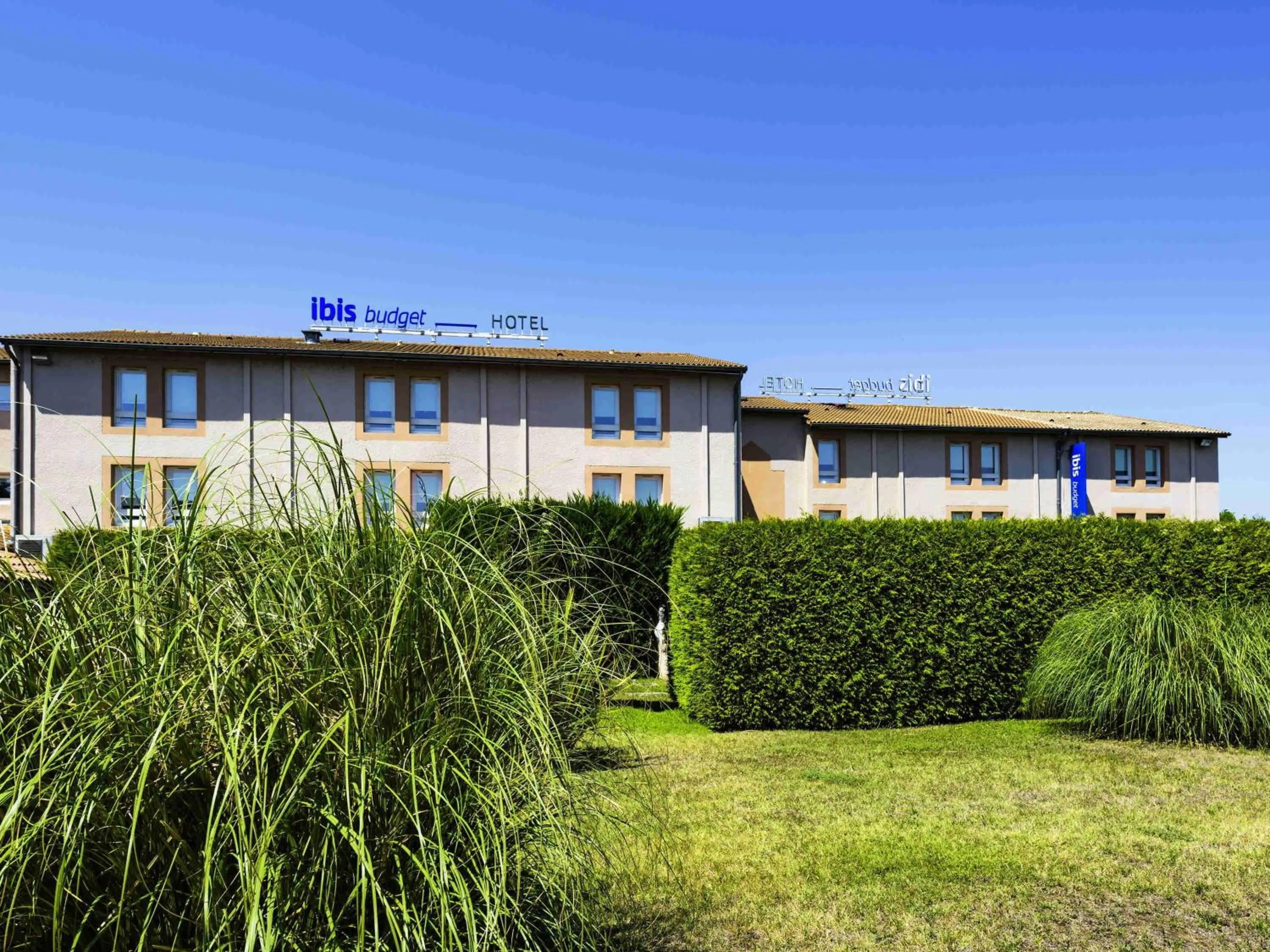 Property building in Ibis Budget Bollene