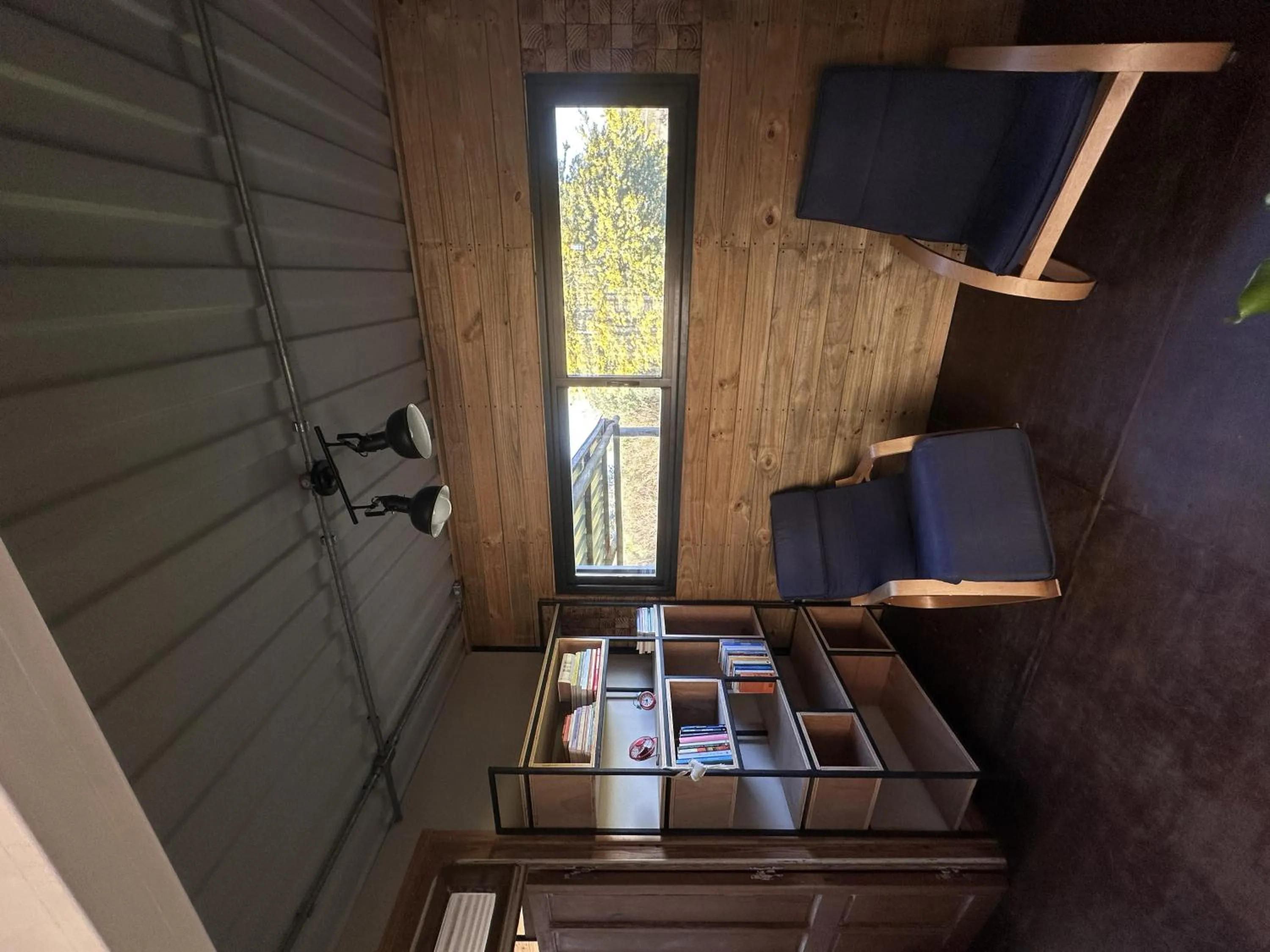 Caliu Earthship Ecolodge