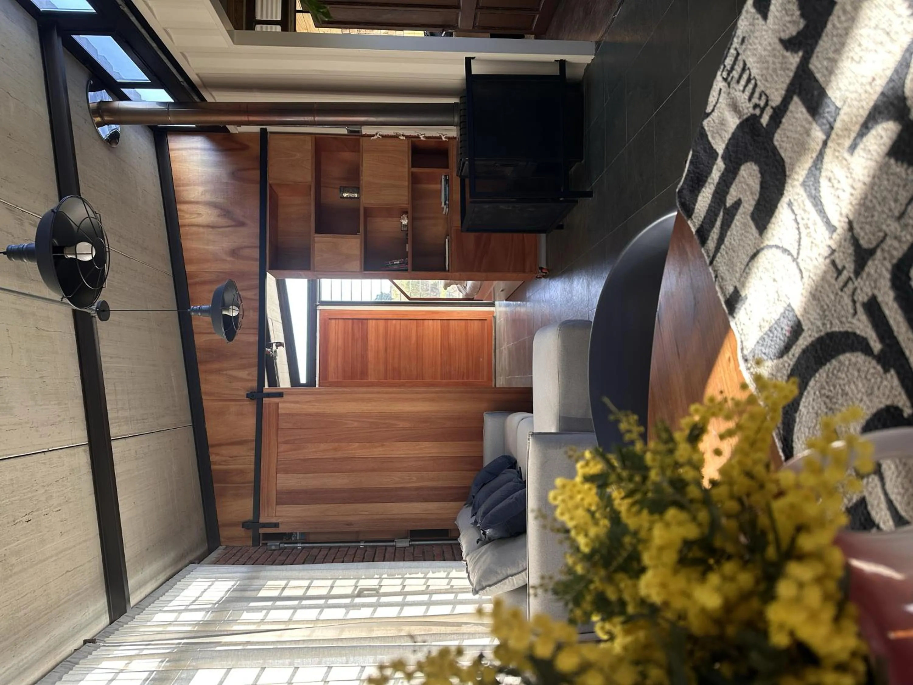 Caliu Earthship Ecolodge