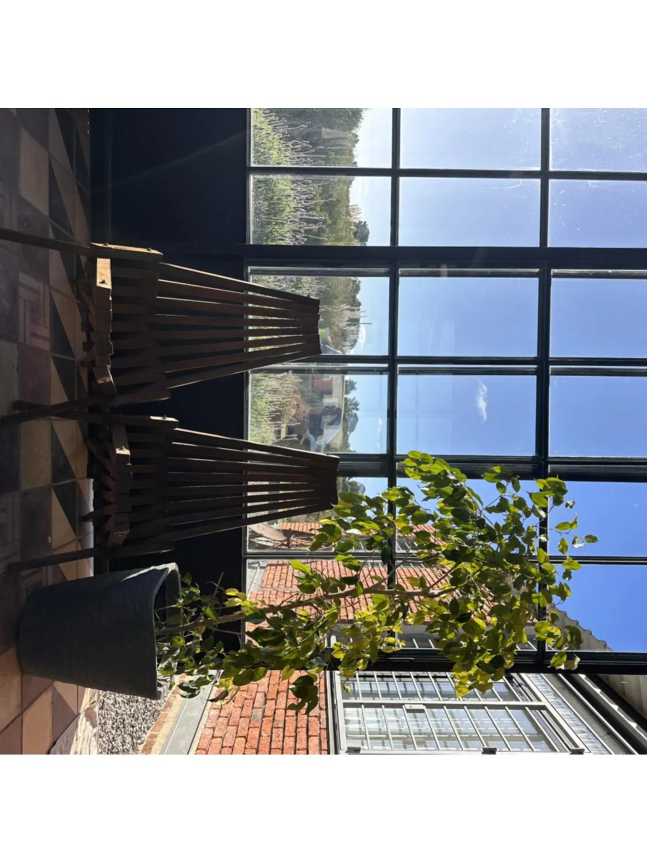 Caliu Earthship Ecolodge