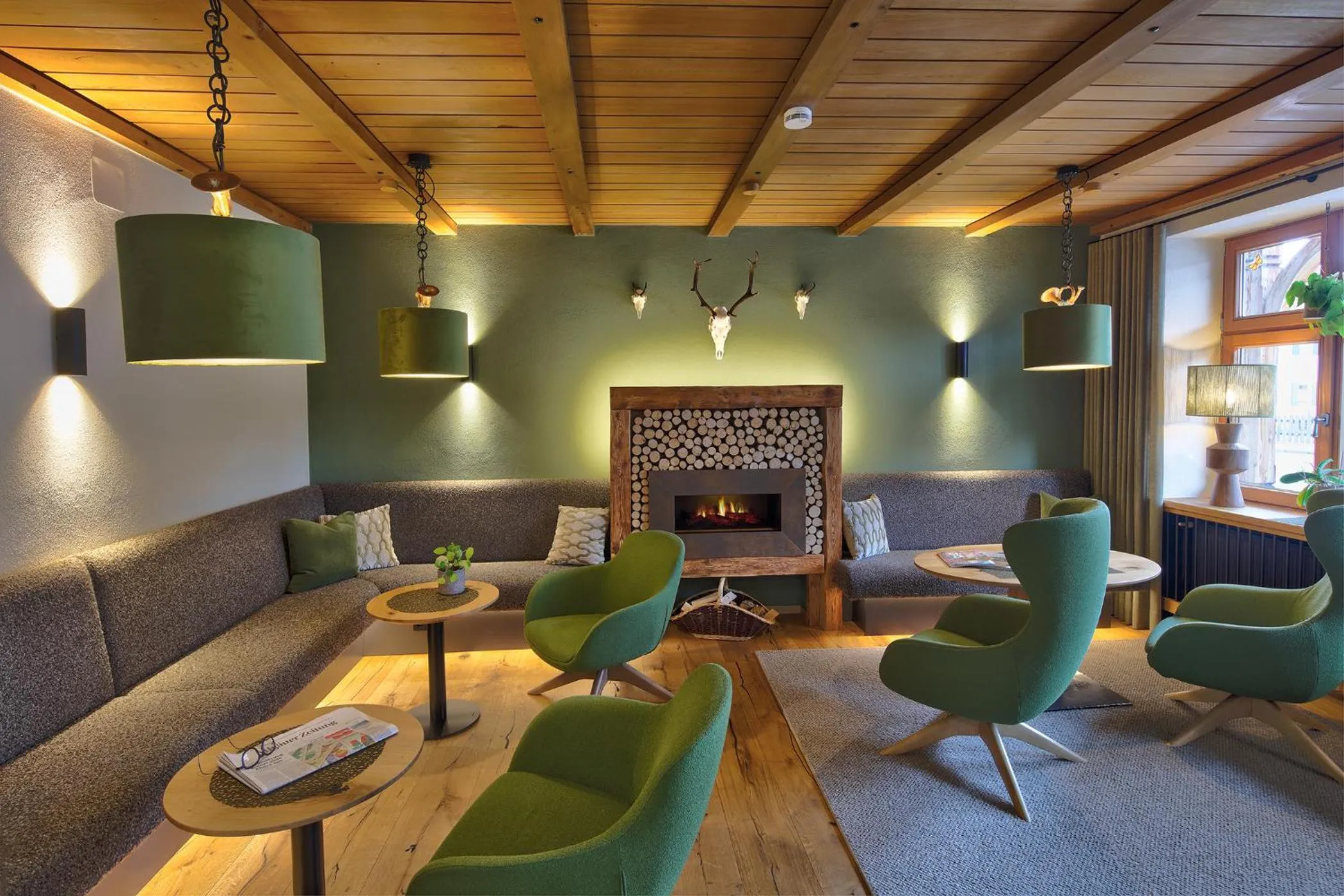 Communal lounge/ TV room in Landgasthof Zur Post