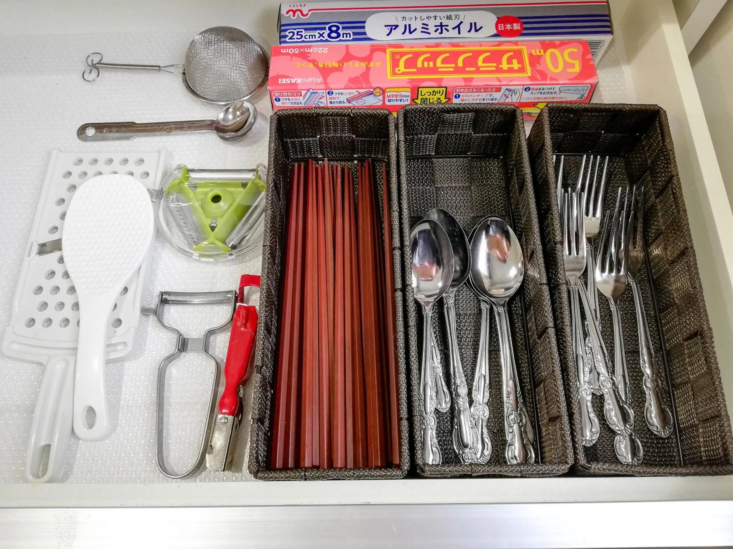 Communal kitchen in Room Biotop YOMITAN