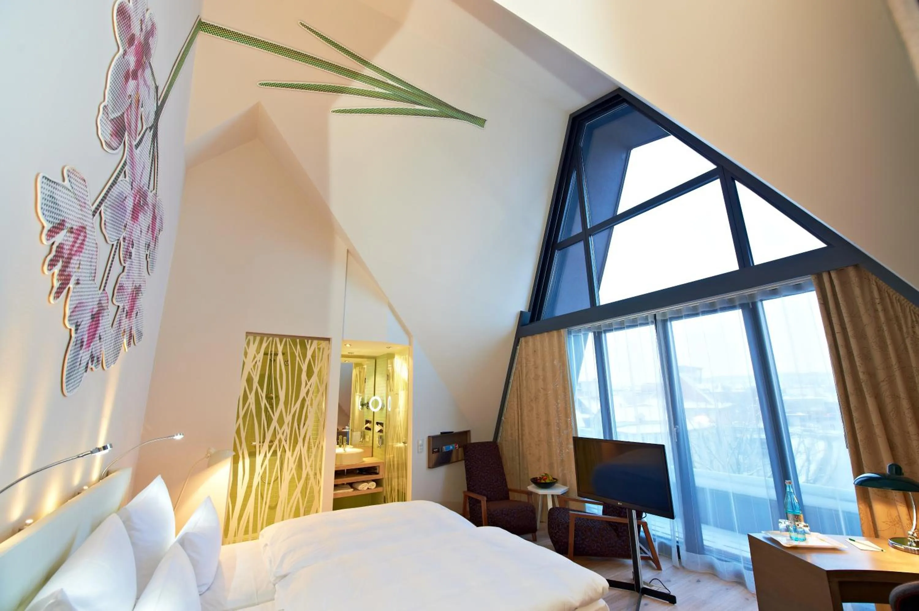 Photo of the whole room, Bed in Hotel-Restaurant Schwanen