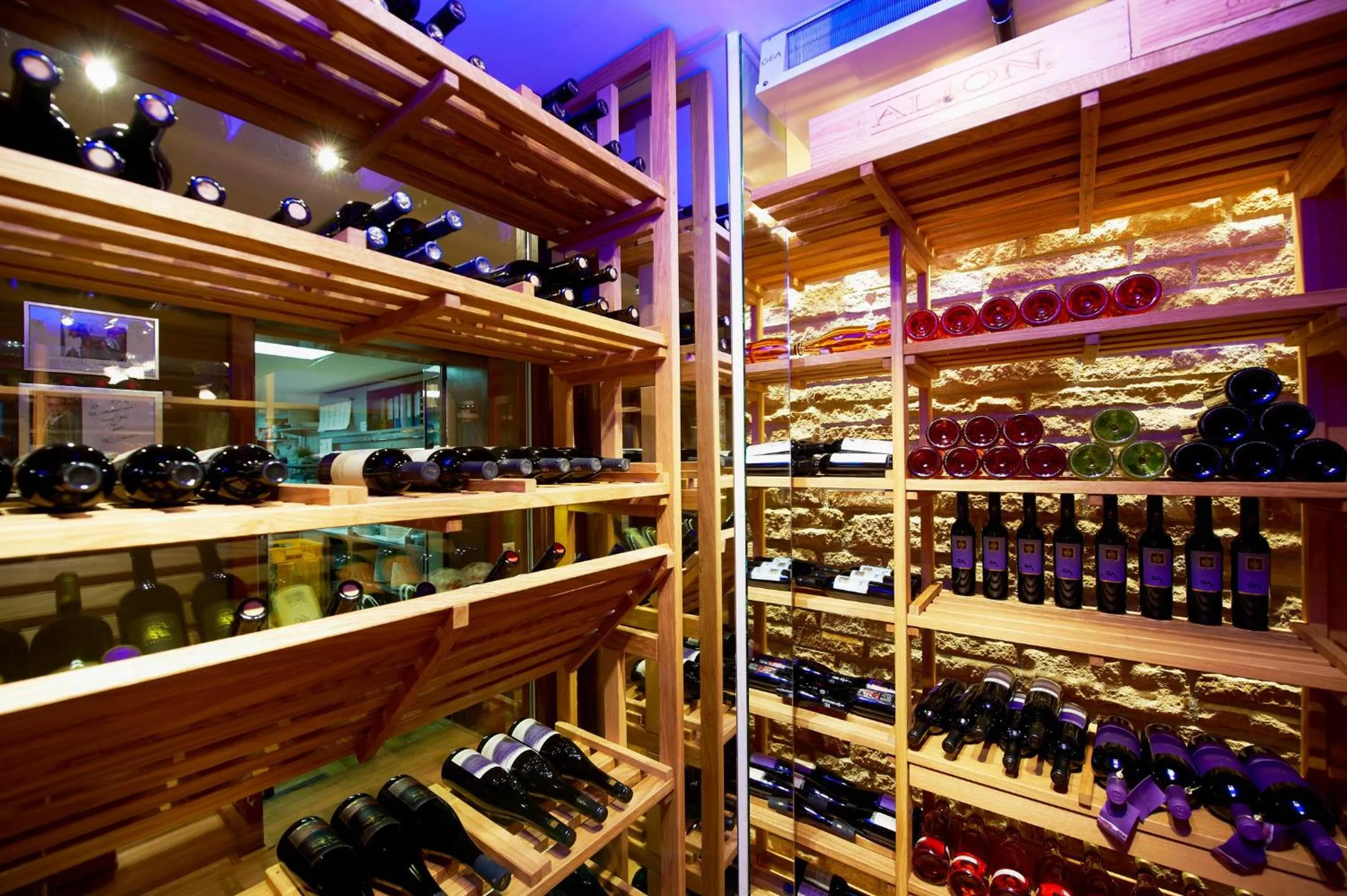 Restaurant/places to eat in Hotel-Restaurant Schwanen