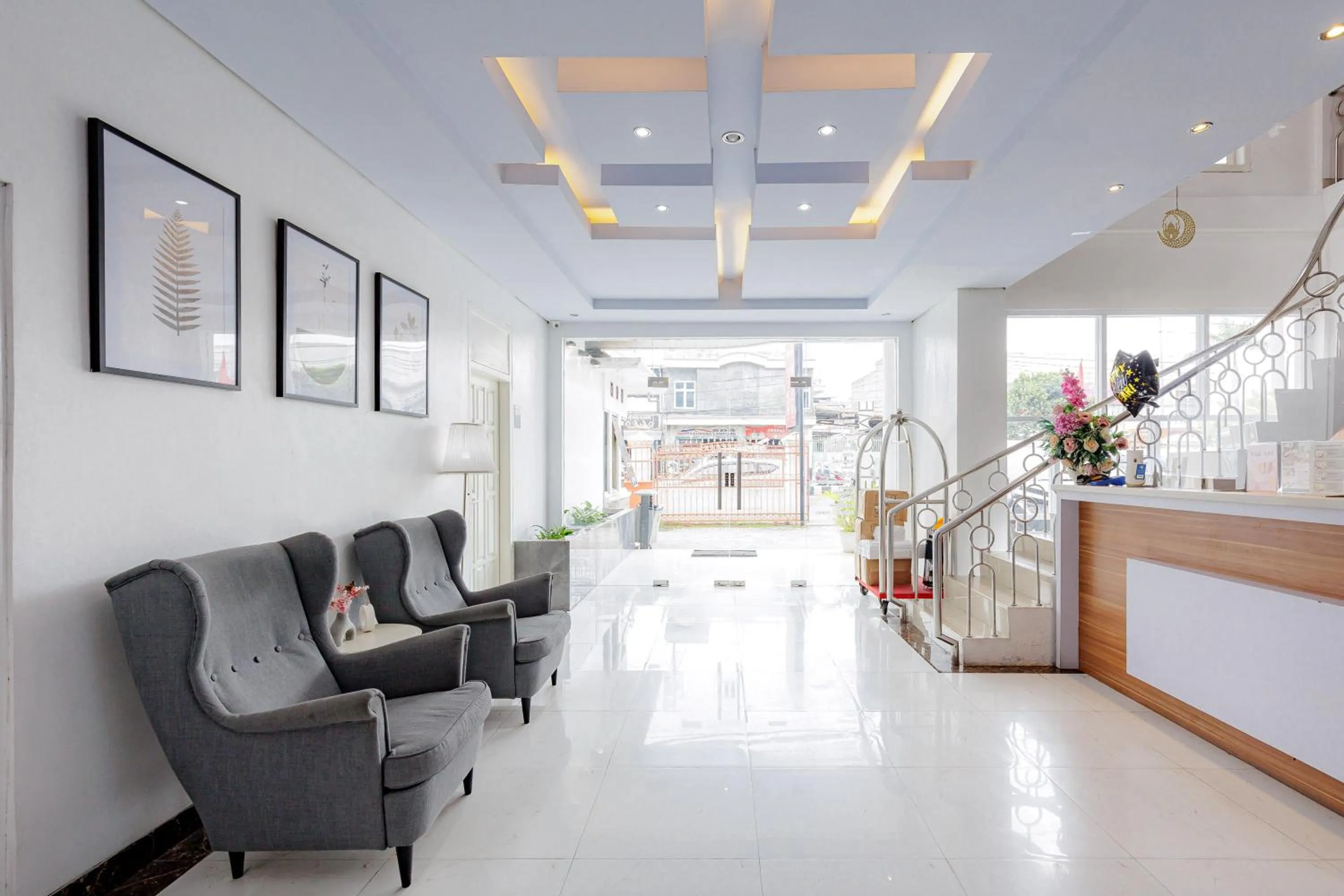 Lobby or reception in RedDoorz Plus Syariah near Museum Lampung