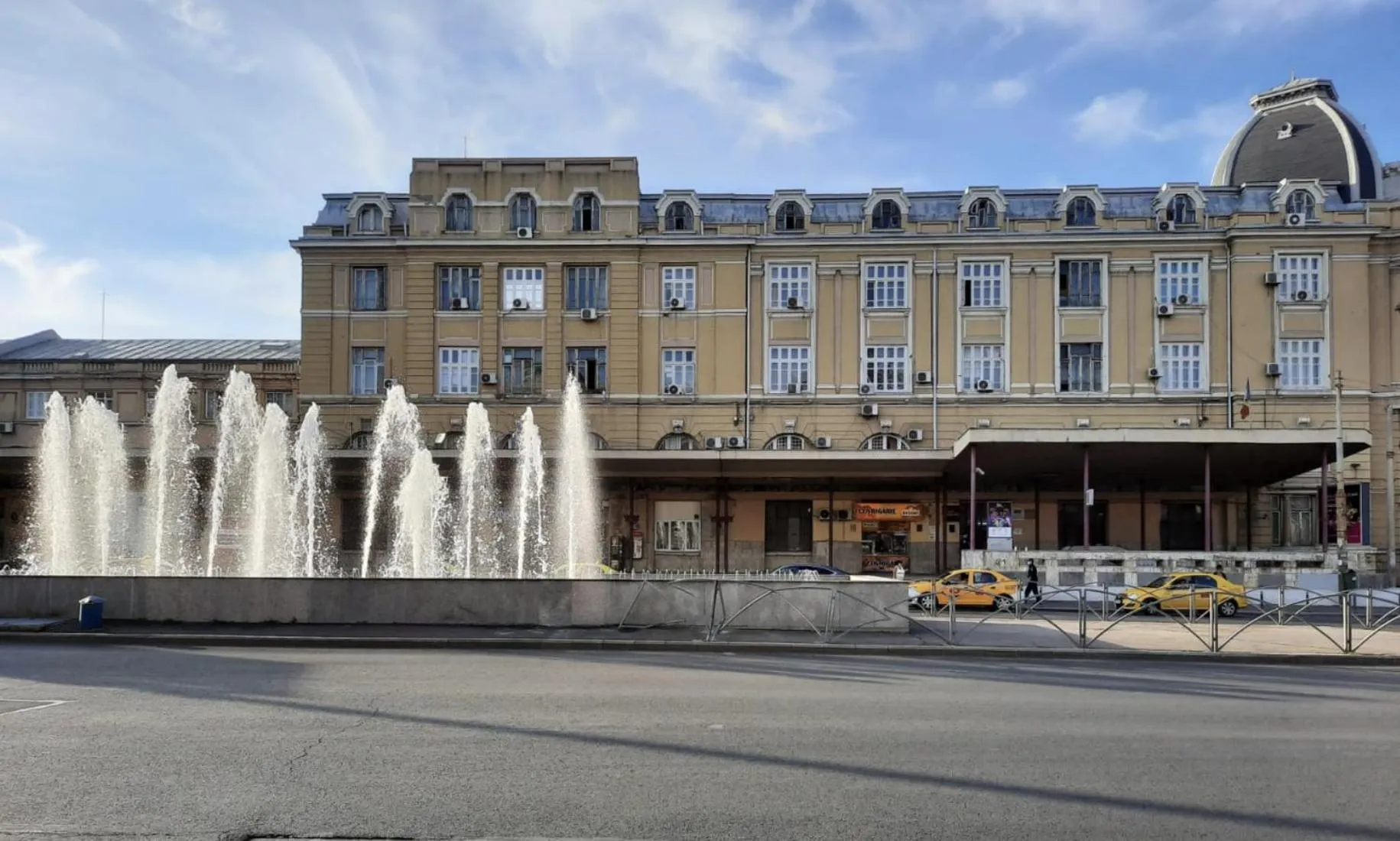 Nearby landmark in Luxury City Center Apartment - Bucharest Railways Station