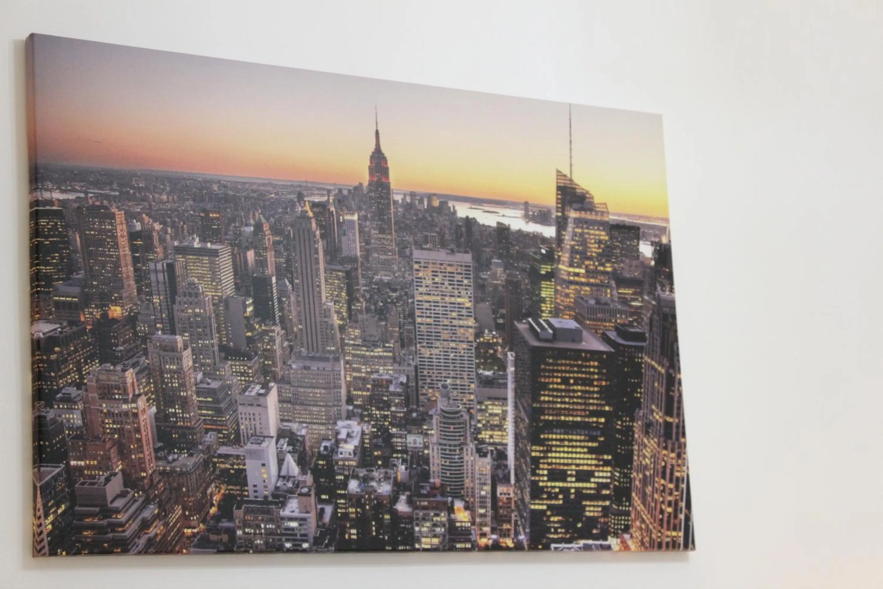 Bedroom in Luxury City Center Apartment - Bucharest Railways Station