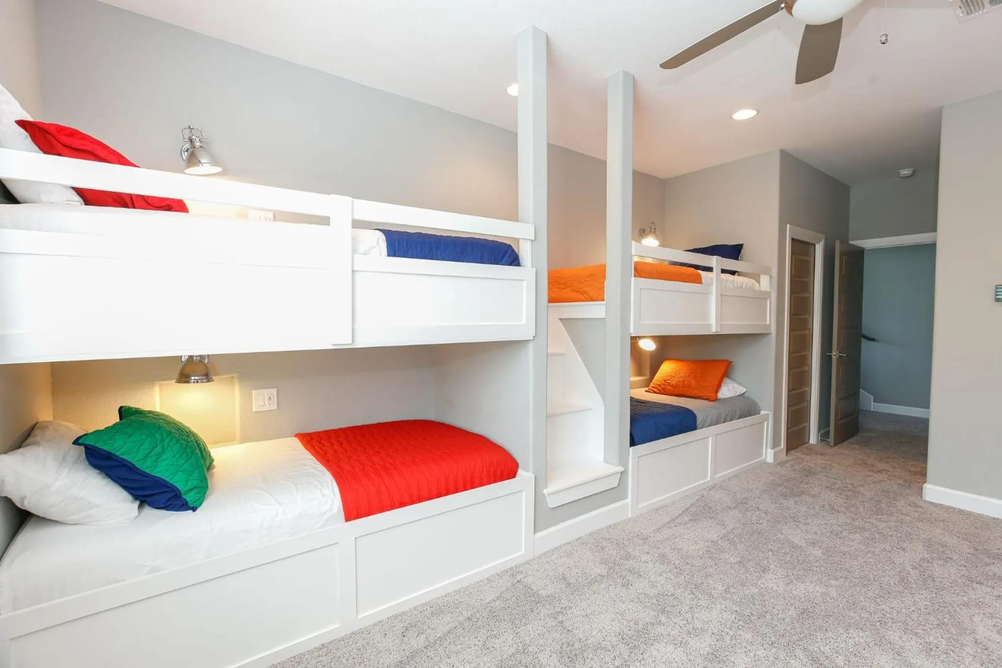 Bed in Luxury Lake LBJ House with Heated Swimming Pool and Spill Over Hot Tub and 2 Boat Slips