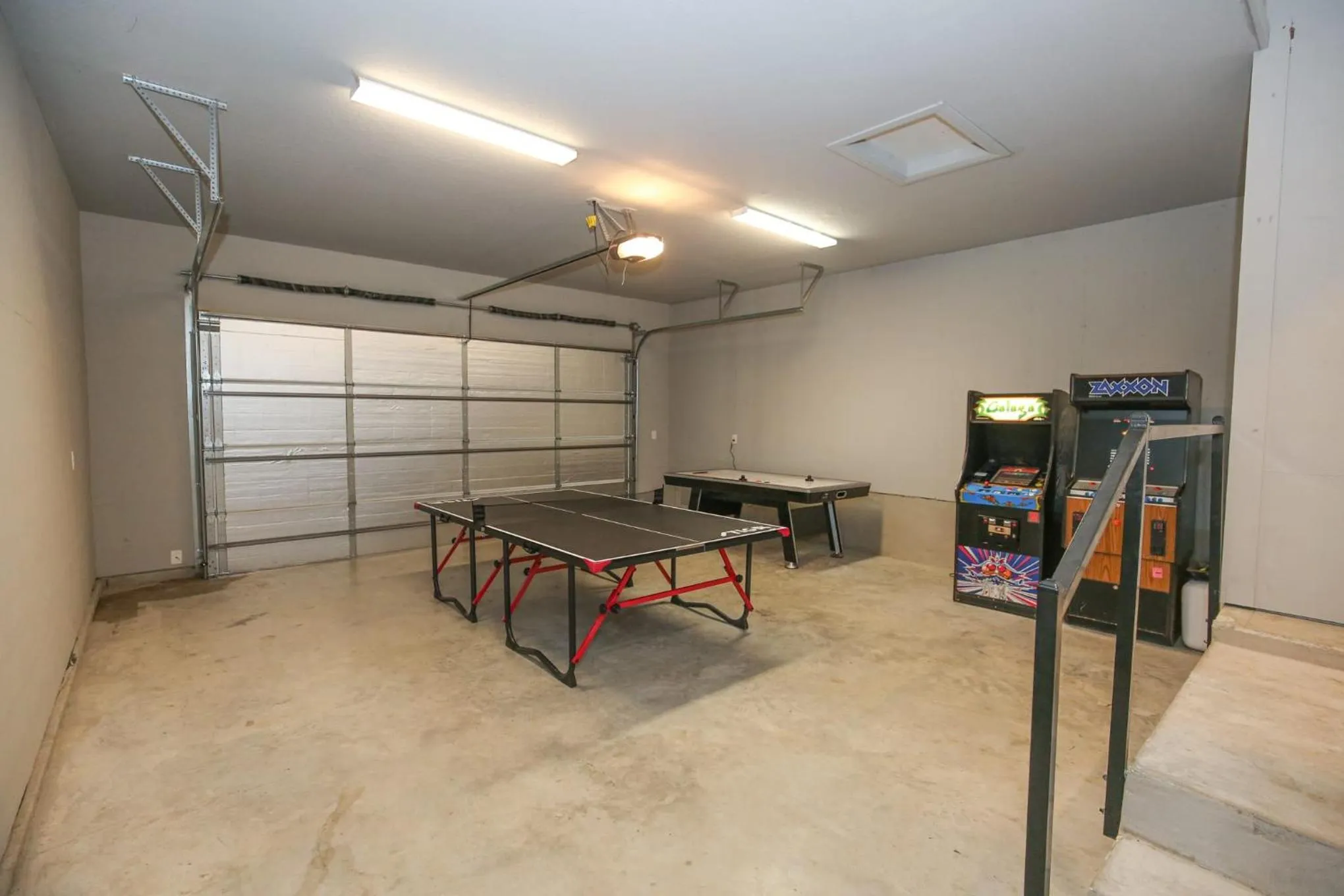 Luxury Lake LBJ House with Heated Swimming Pool and Spill Over Hot Tub and 2 Boat Slips