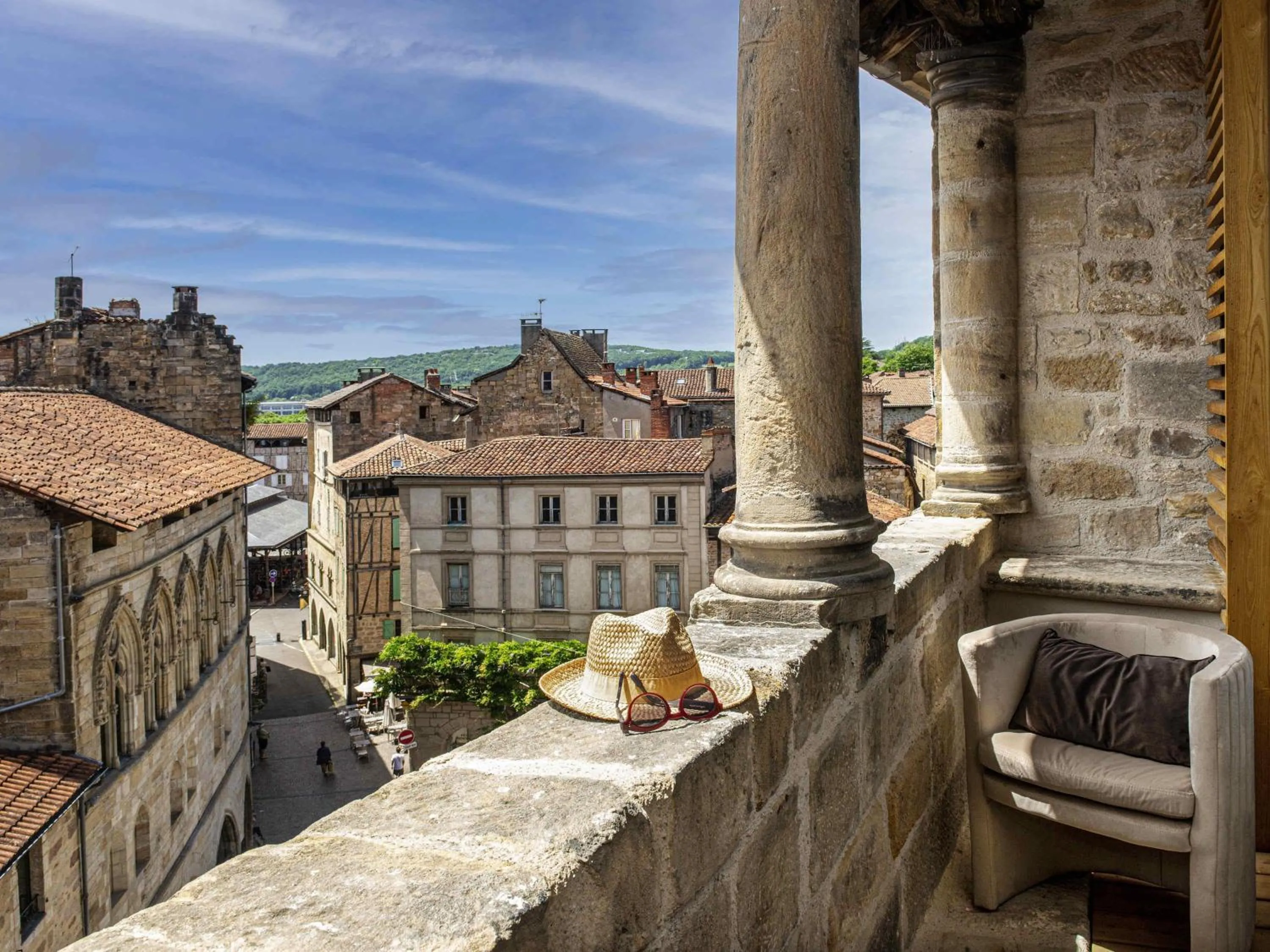 Property building in Mercure Figeac Viguier du Roy