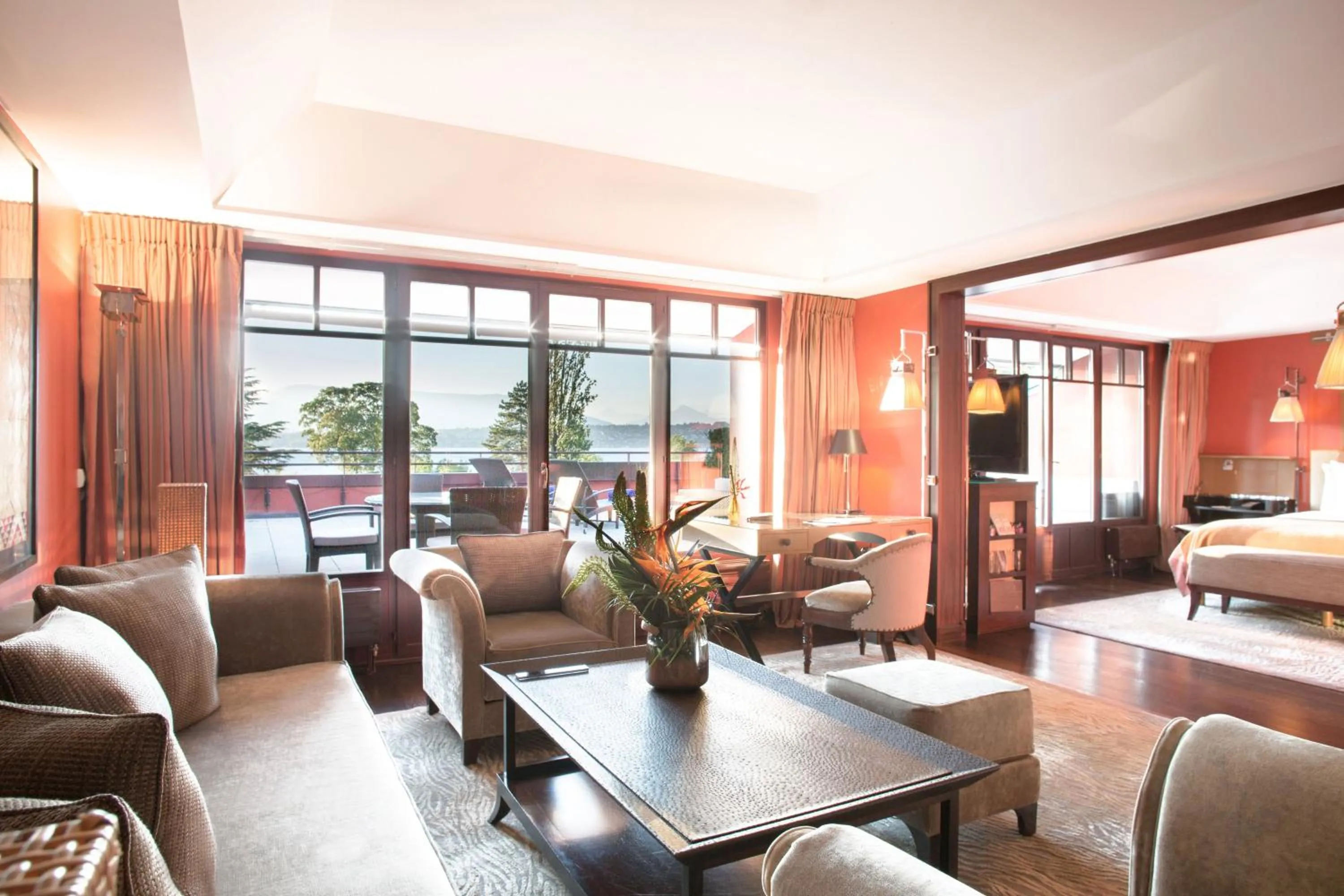 Bedroom in La Réserve Genève Hotel & Spa