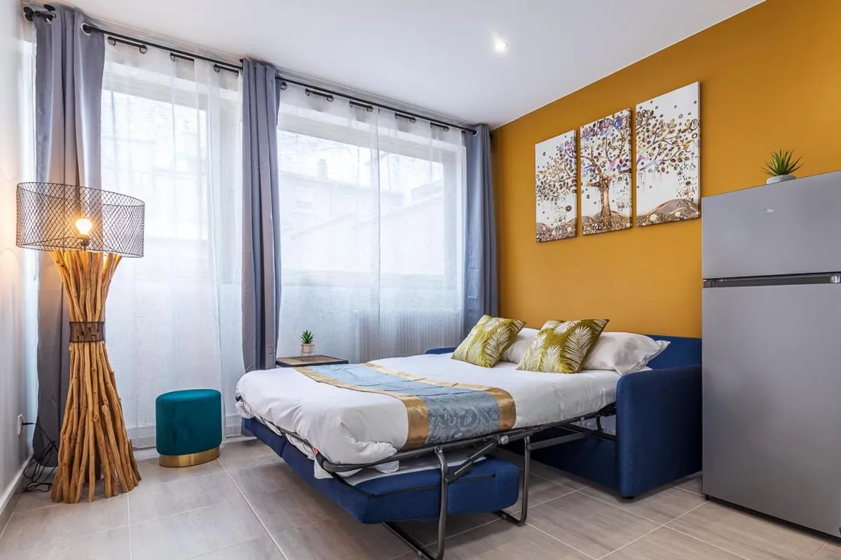 Bed in ESCAPE time - Paris