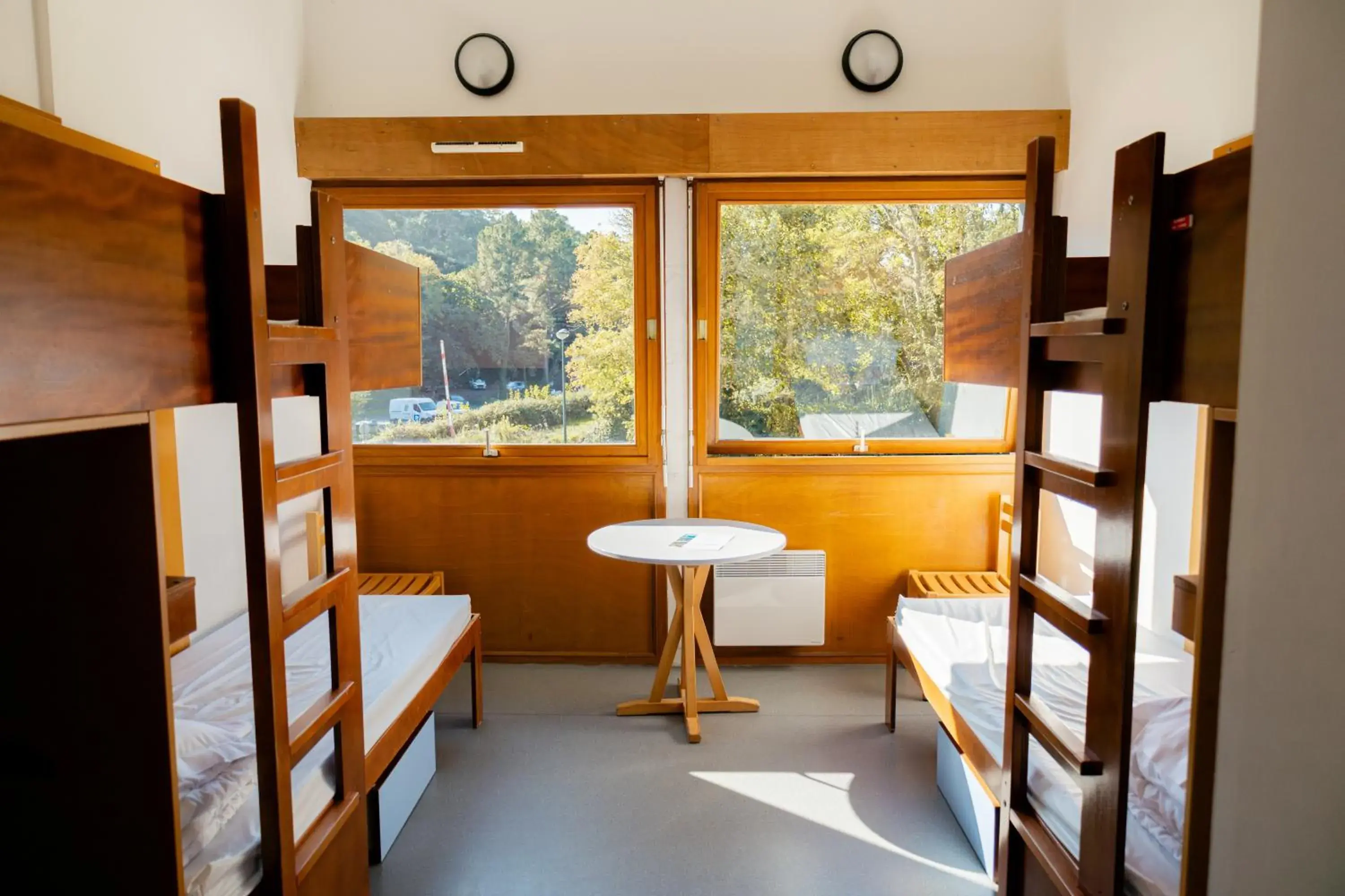 Bed in 4-Bed Male Dormitory with Ensuite Shower – Shared Toilets in Auberge de Jeunesse HI Cancale Bed in 4-Bed Male Dormitory with Ensuite Shower – Shared Toilets in Auberge de Jeunesse HI Cancale