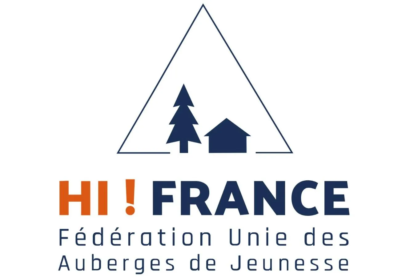 Logo/Certificate/Sign in Auberge de Jeunesse HI Cancale