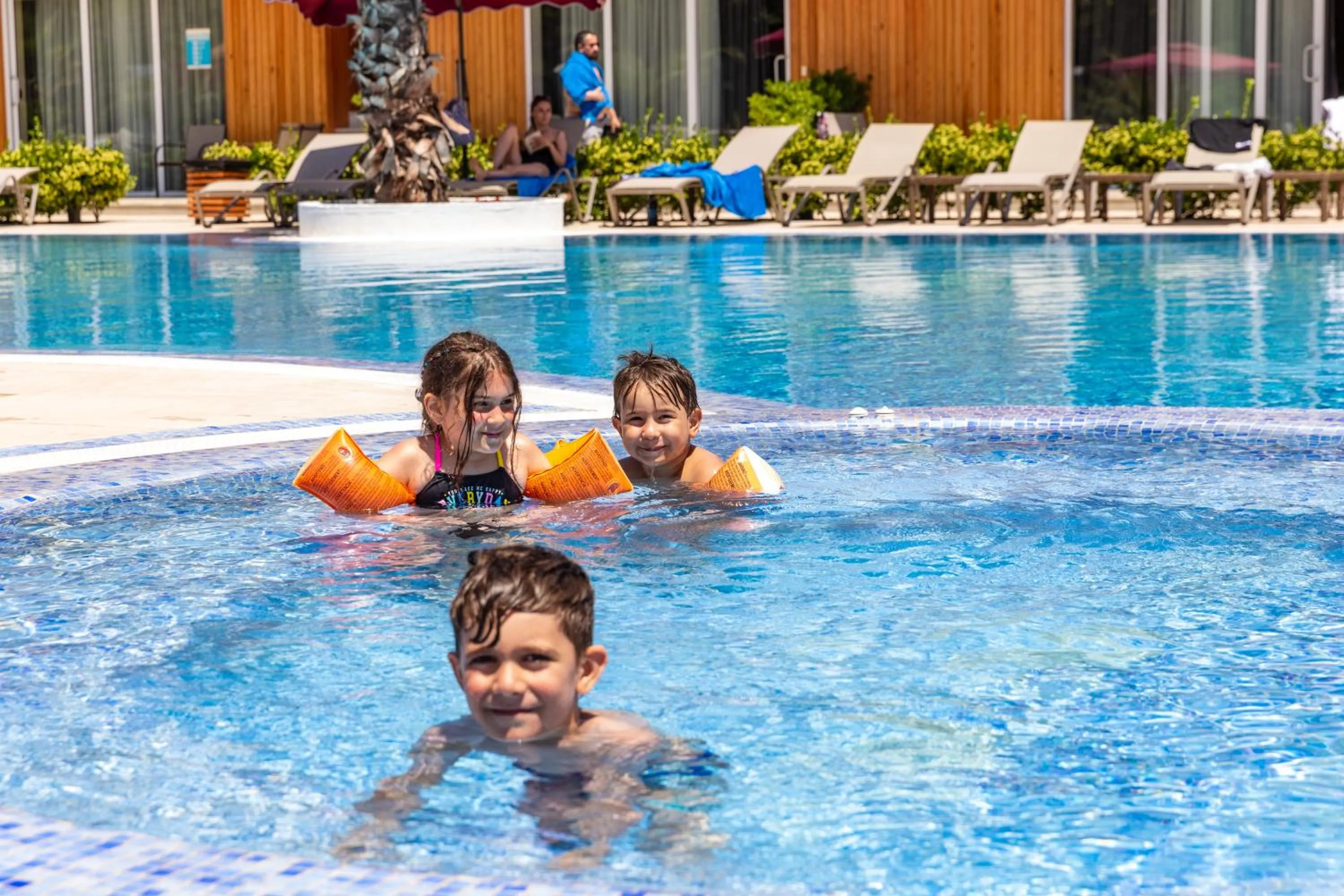 Swimming pool in Riva Hill Resort Lankaran