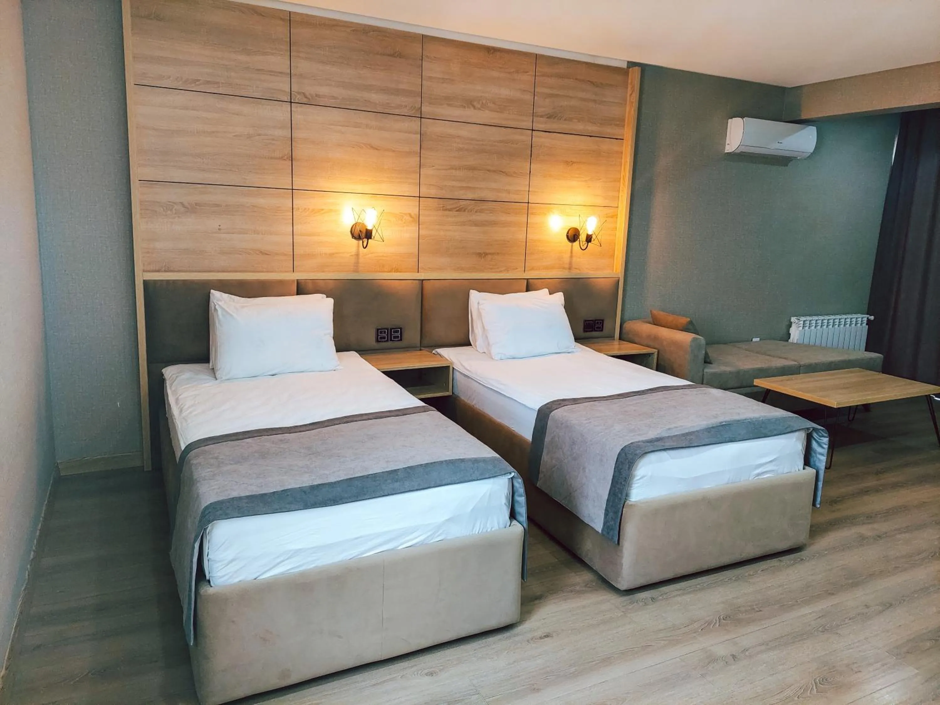 Bed in Riva Hill Resort Lankaran