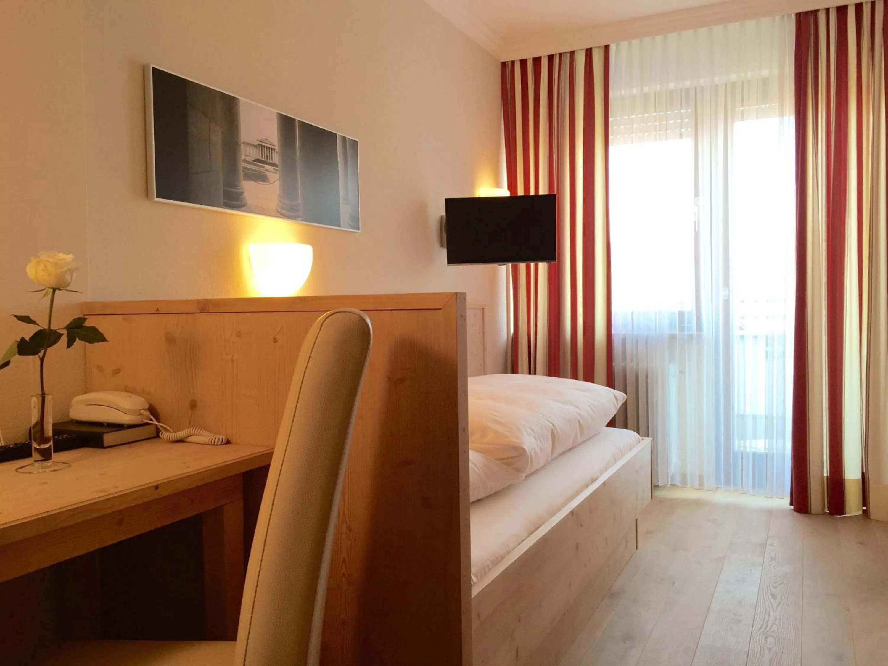 Bed in Hotel Sollner Hof