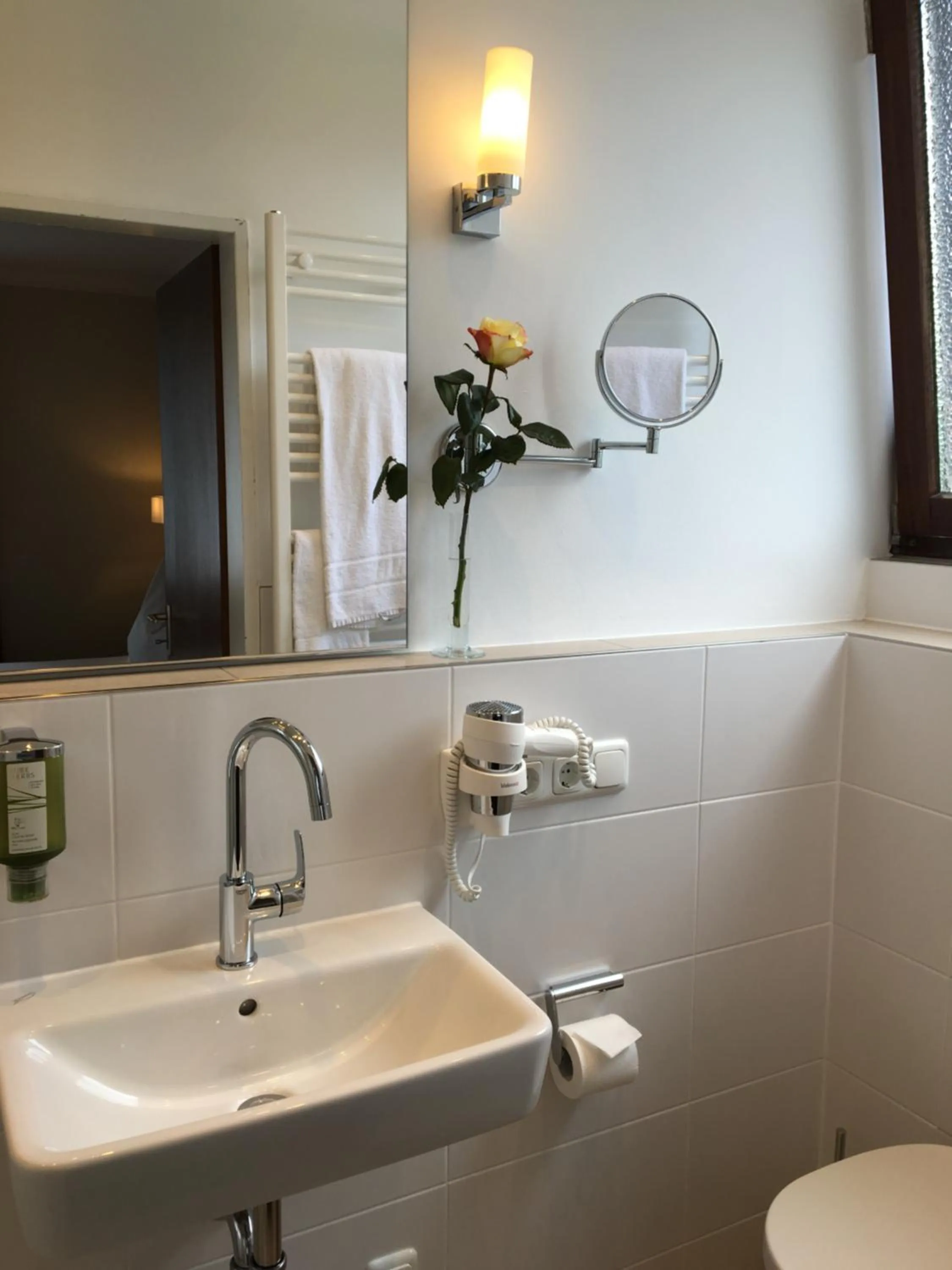 Photo of the whole room in Hotel Sollner Hof