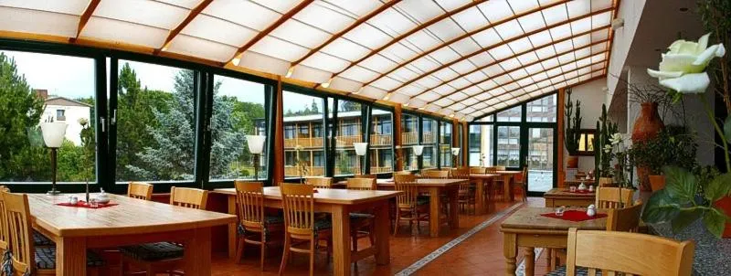 Restaurant/places to eat in Hotelferienanlage Friedrichsbrunn