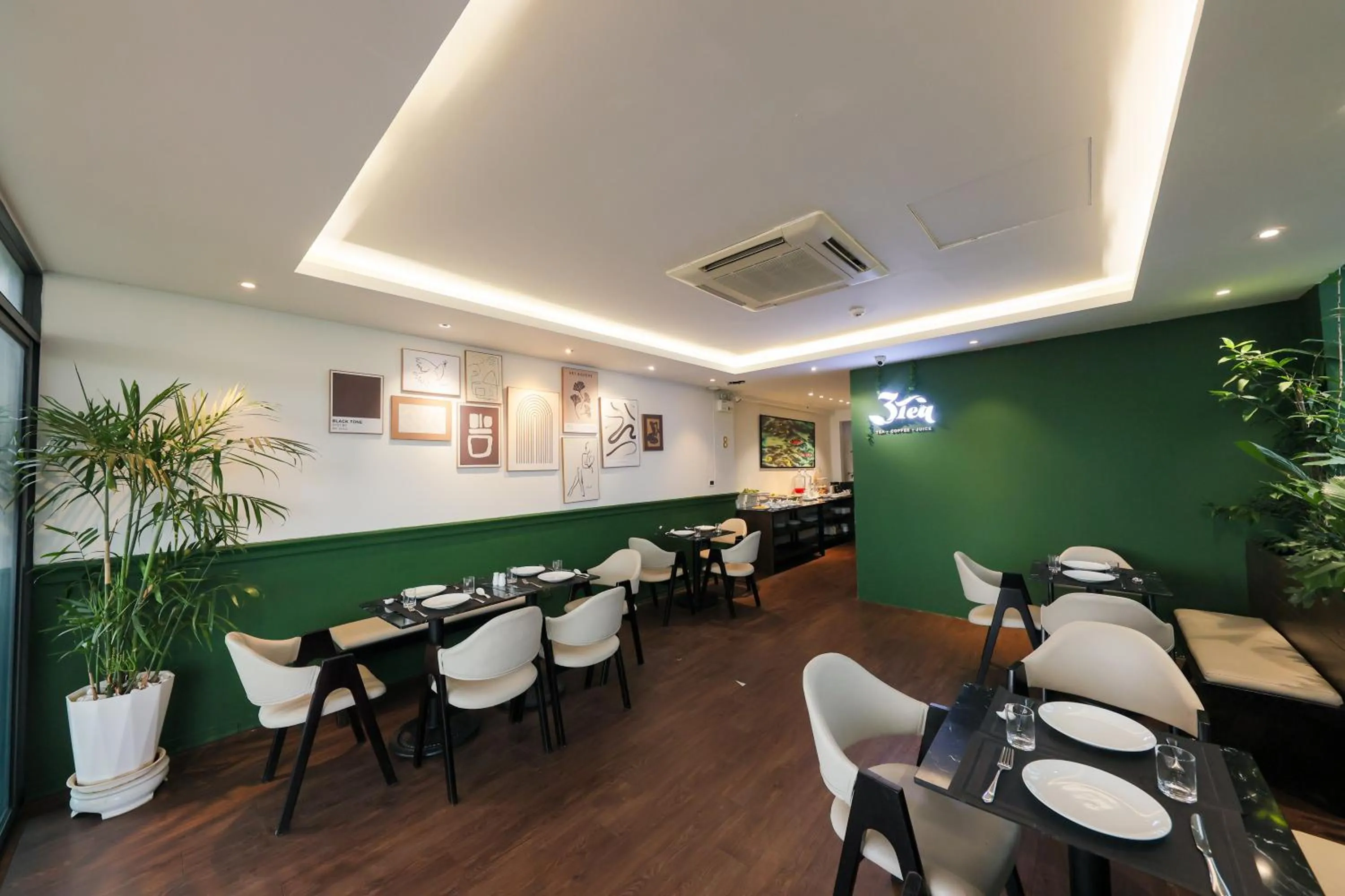 Restaurant/places to eat in 3T Hotel Hanoi