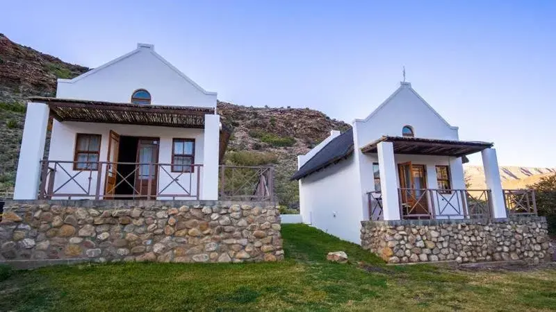 Luxury Cottage - single occupancy in Bushman Valley Luxury Cottage - single occupancy in Bushman Valley