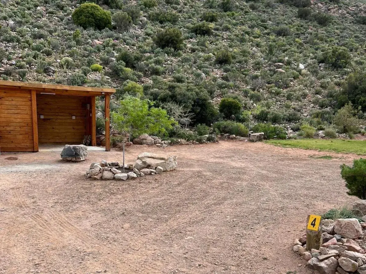 Tent in Bushman Valley Tent in Bushman Valley