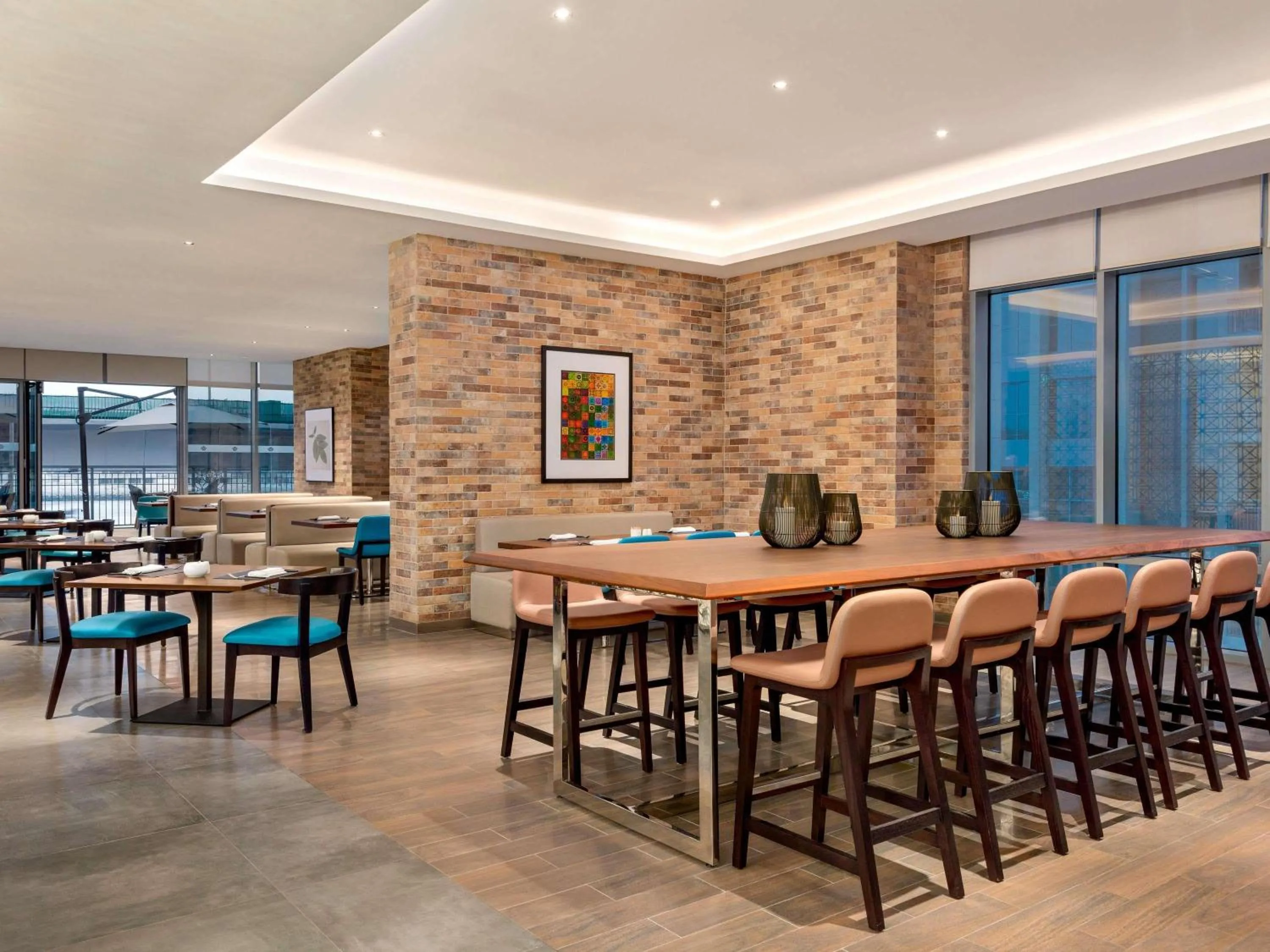 Restaurant/places to eat in Novotel Dubai Gold District