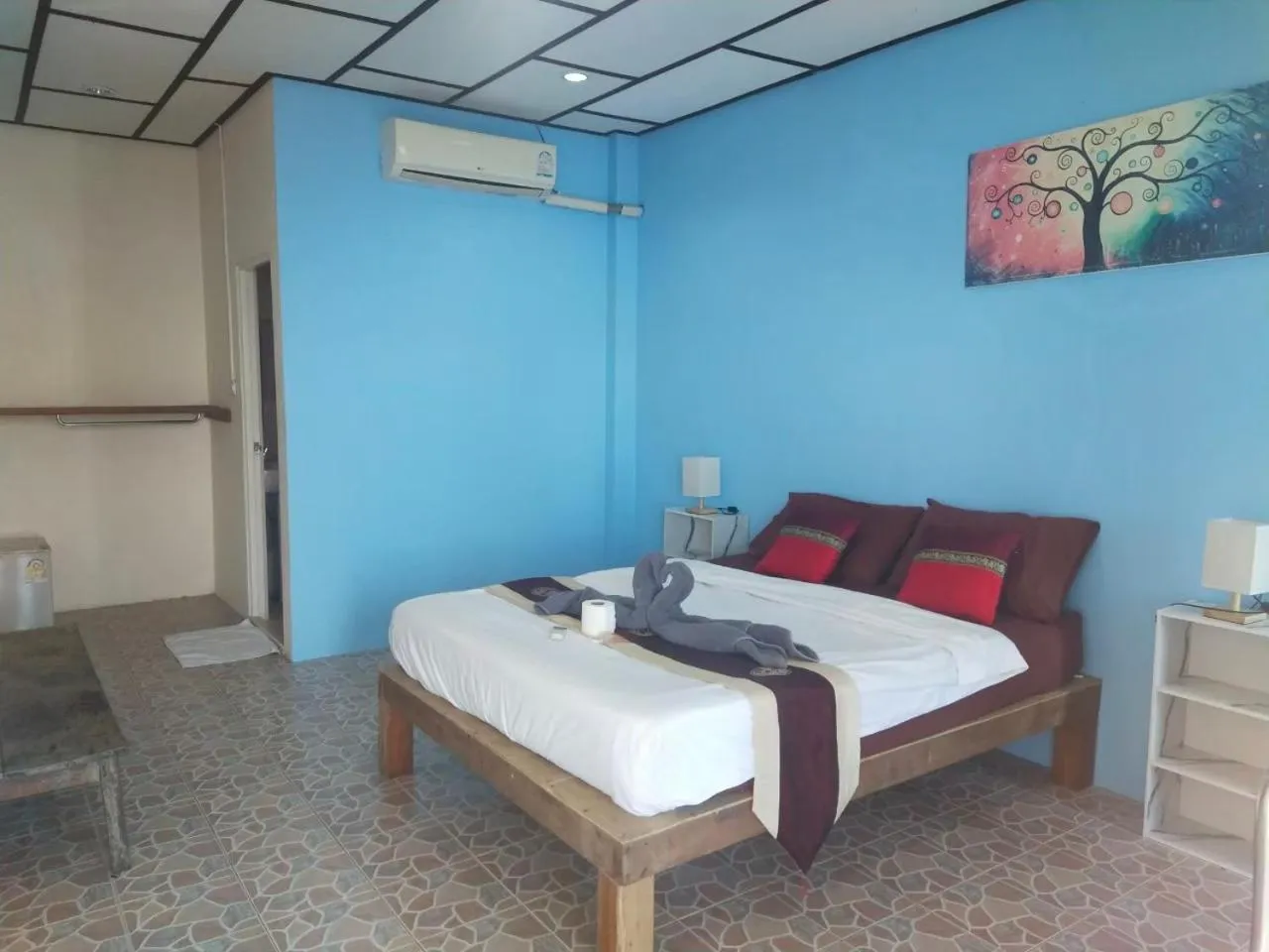 Bedroom, Bed in Rock sand Resort