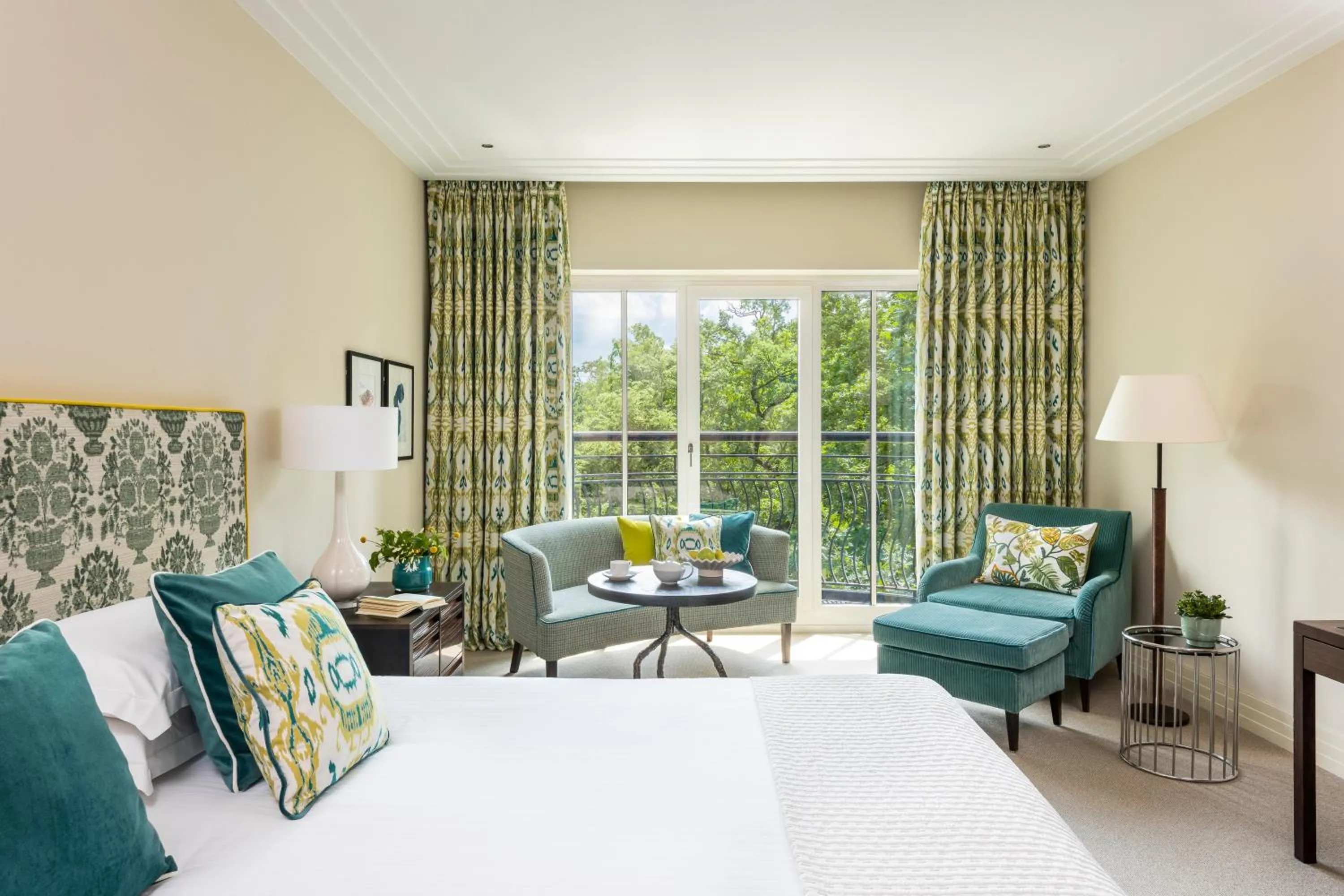 Bed in Rocco Forte The Charles Hotel