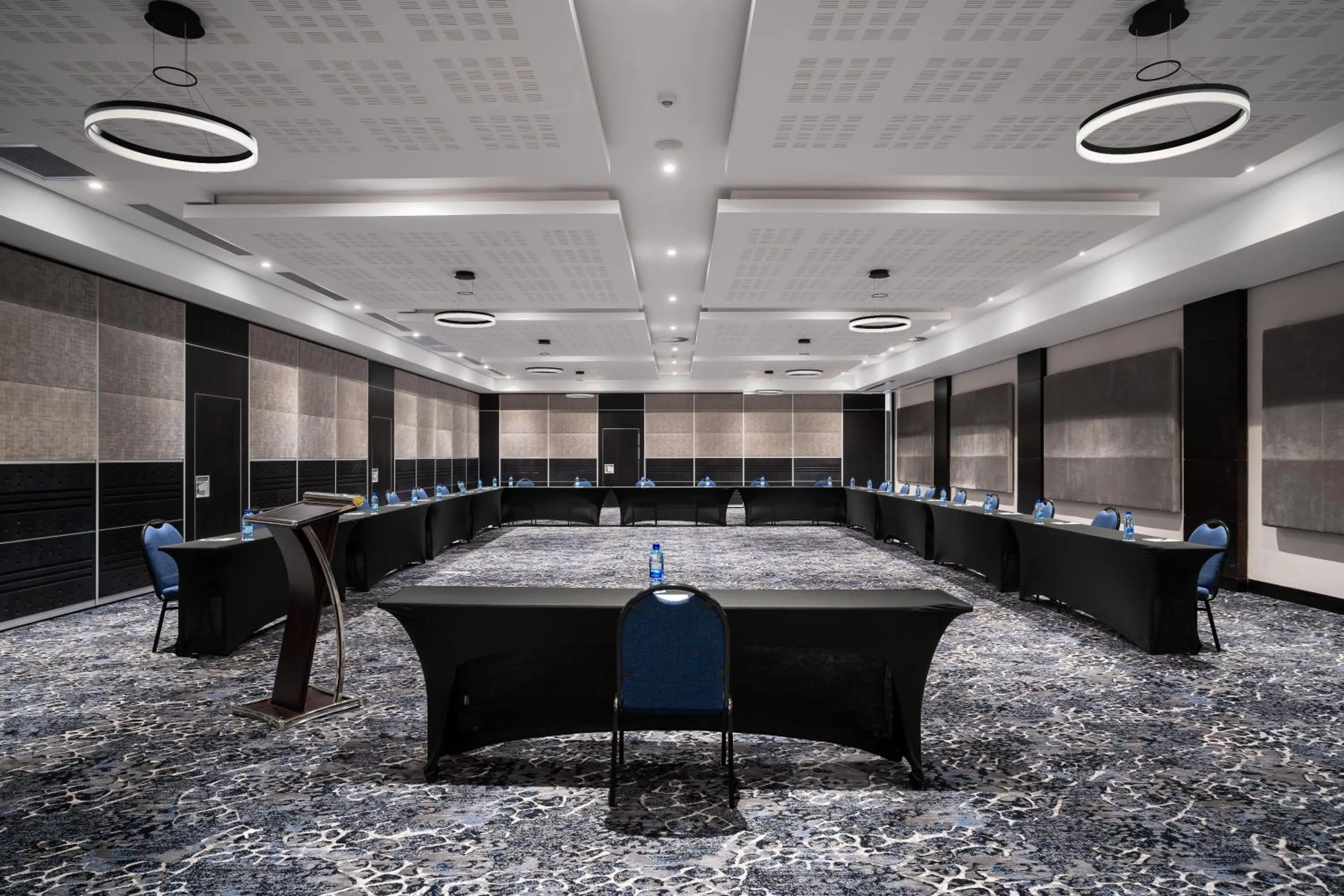 Meeting/conference room in Premier Hotel Umhlanga