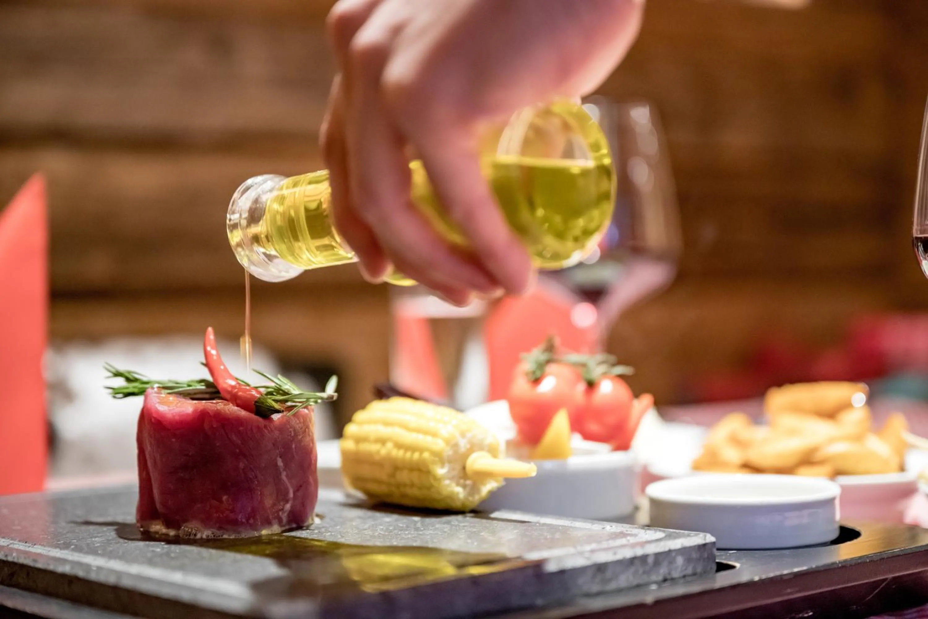 Restaurant/places to eat in Relais & Châteaux Chasa Montana