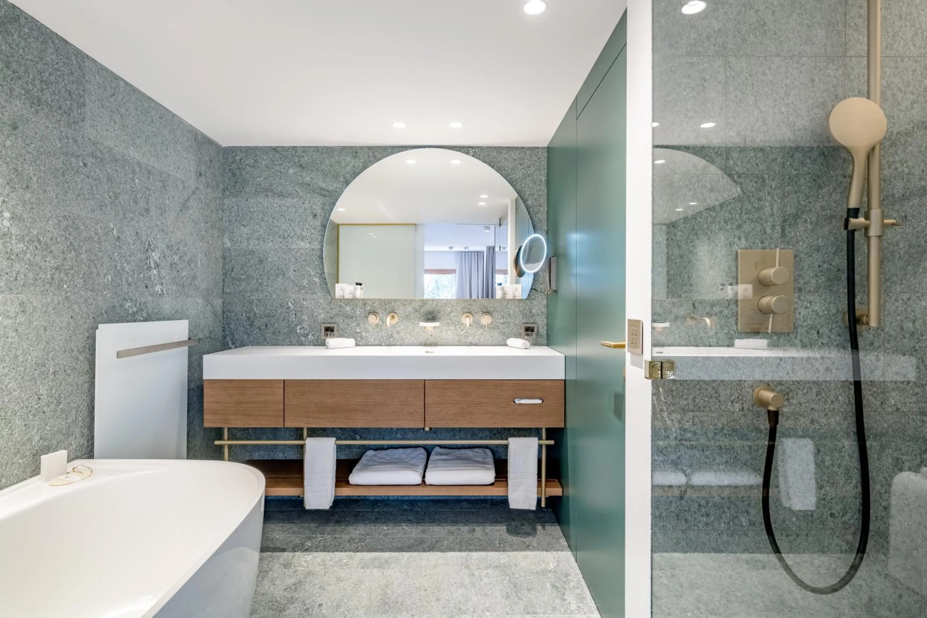 Bathroom in Relais & Châteaux Chasa Montana