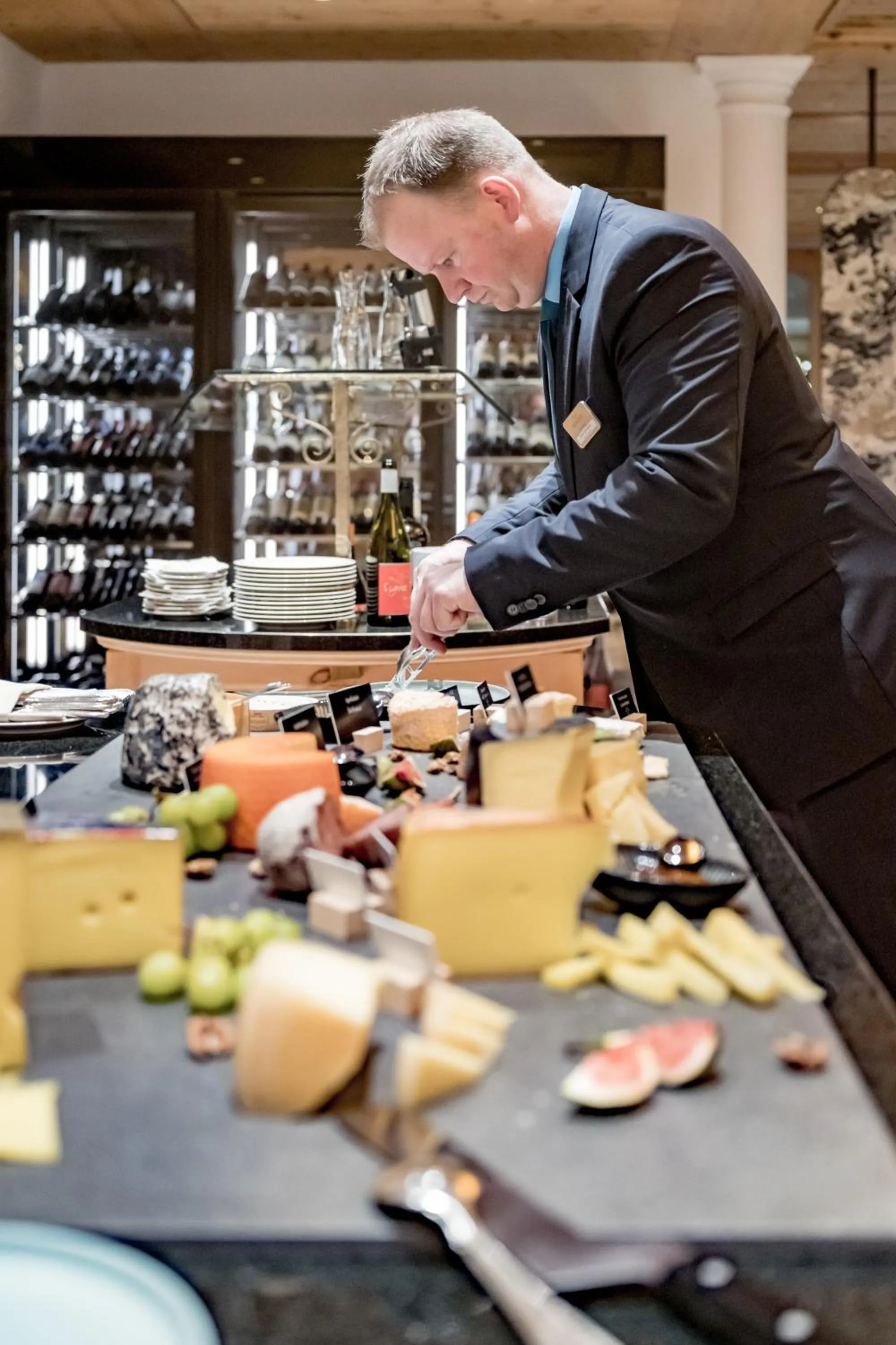 Restaurant/places to eat in Relais & Châteaux Chasa Montana