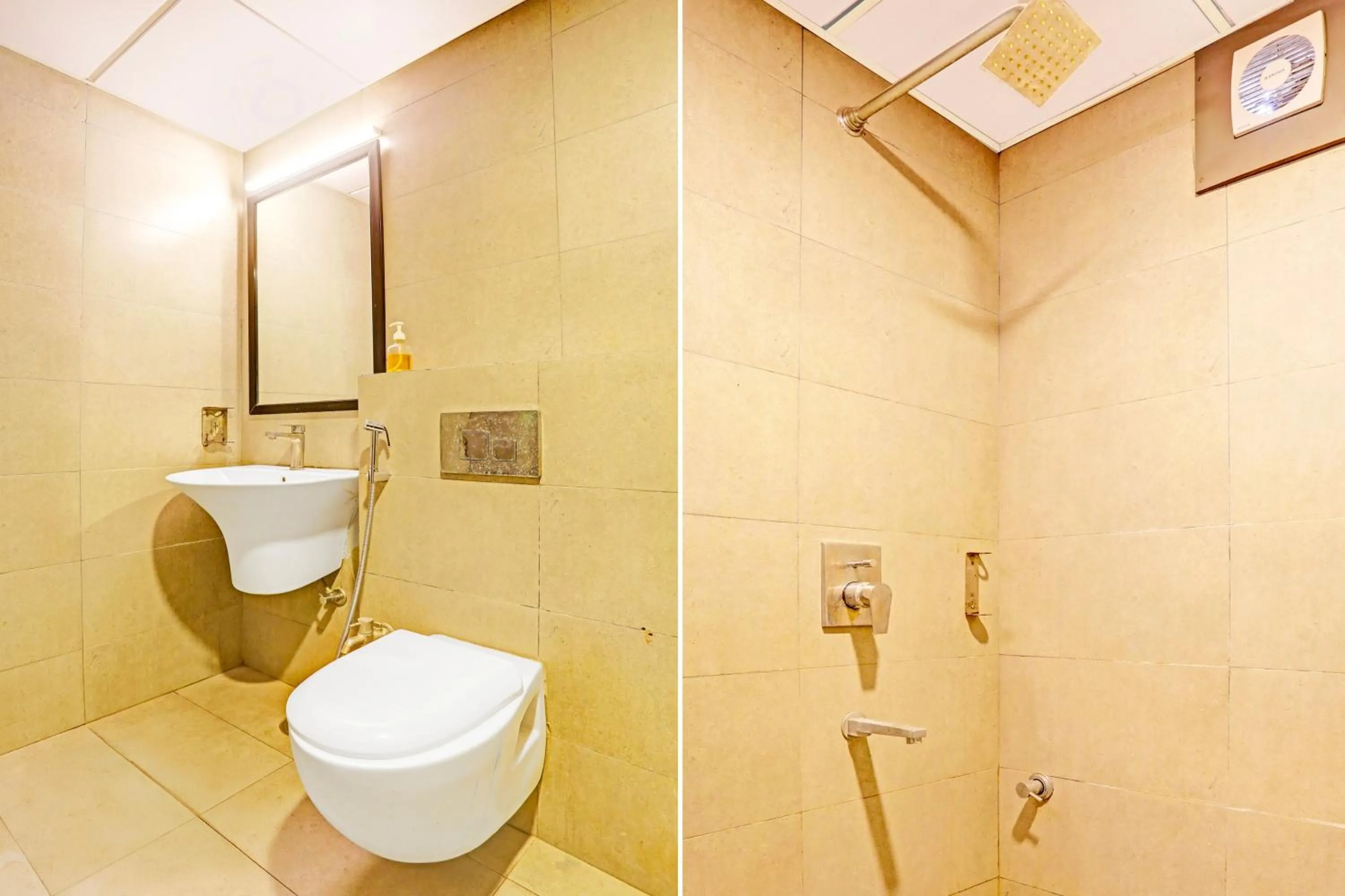 Bathroom in Super Townhouse Vijay Khand Gomti Nagar