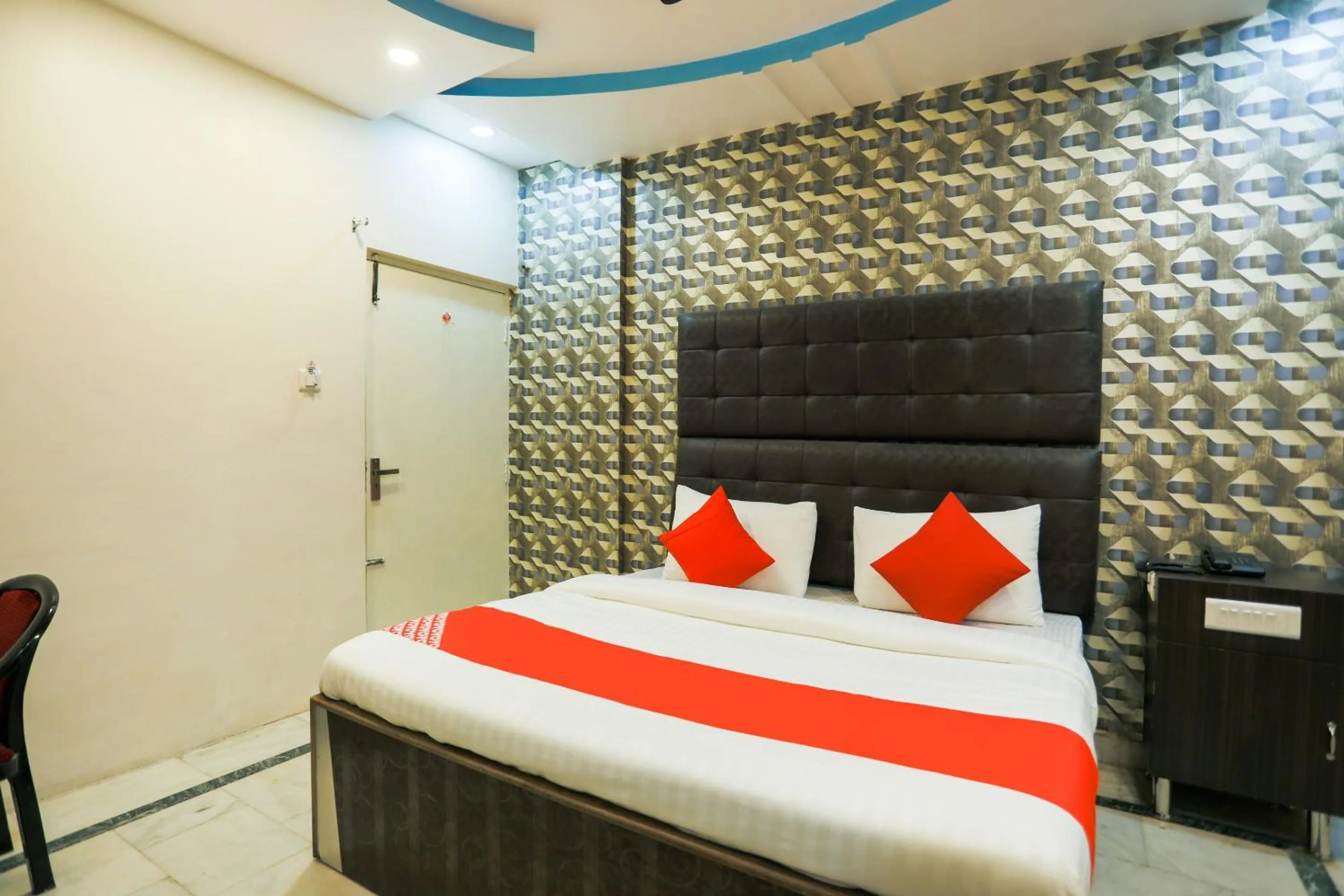 Bedroom, Bed in Collection O Nimisha Jail Rd