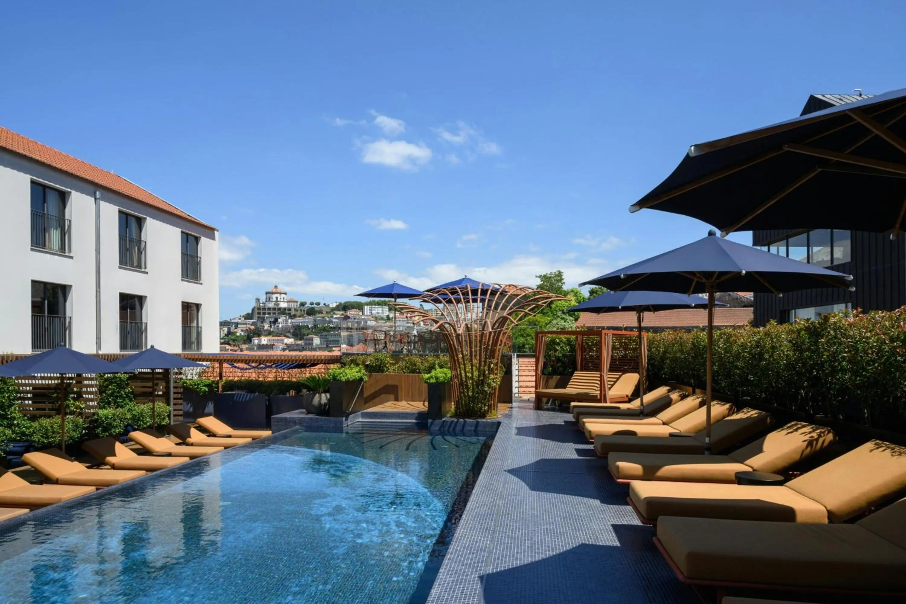 Swimming pool in Forte de Gaia, Autograph Collection