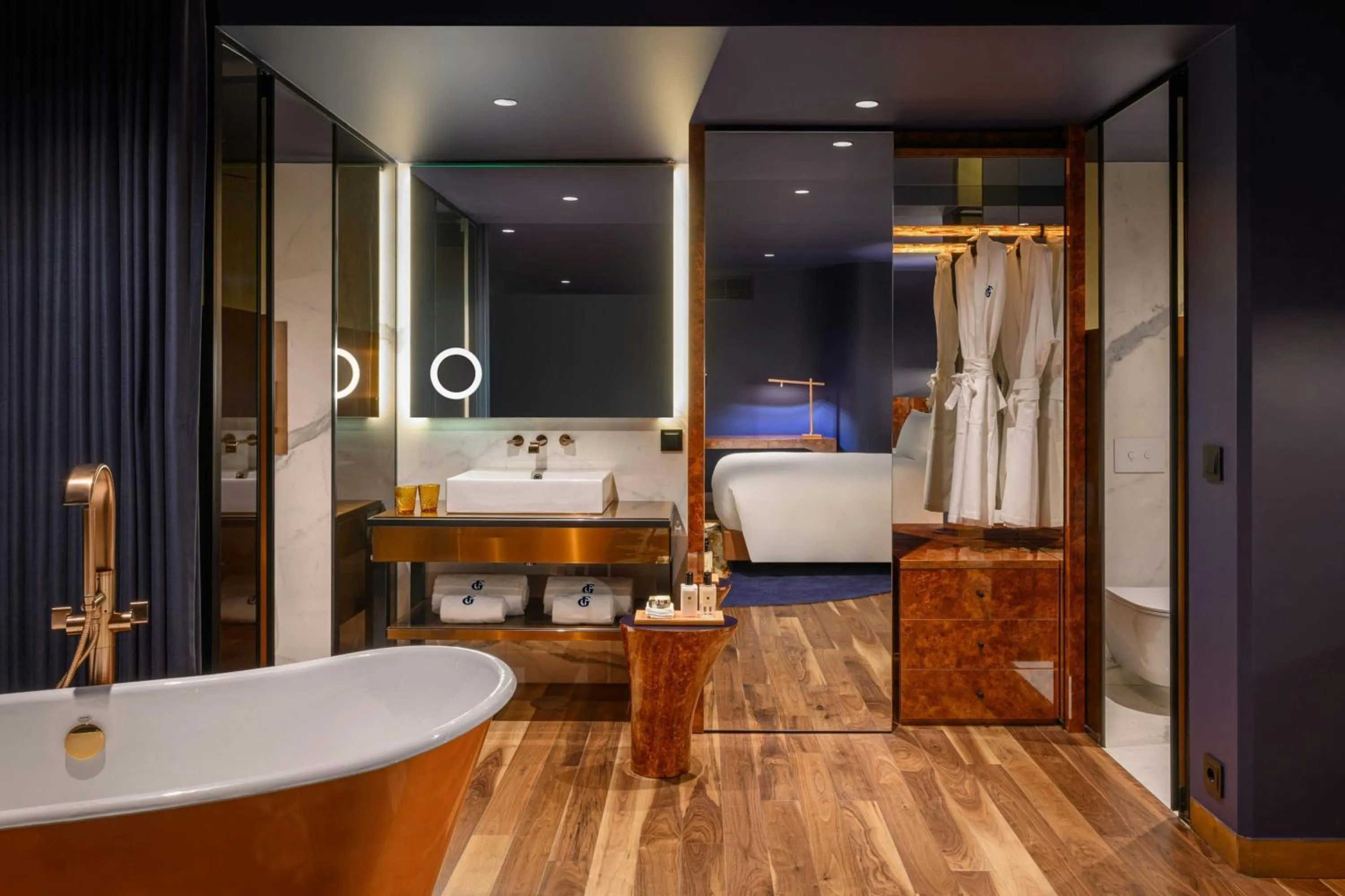 Bathroom in Forte de Gaia, Autograph Collection