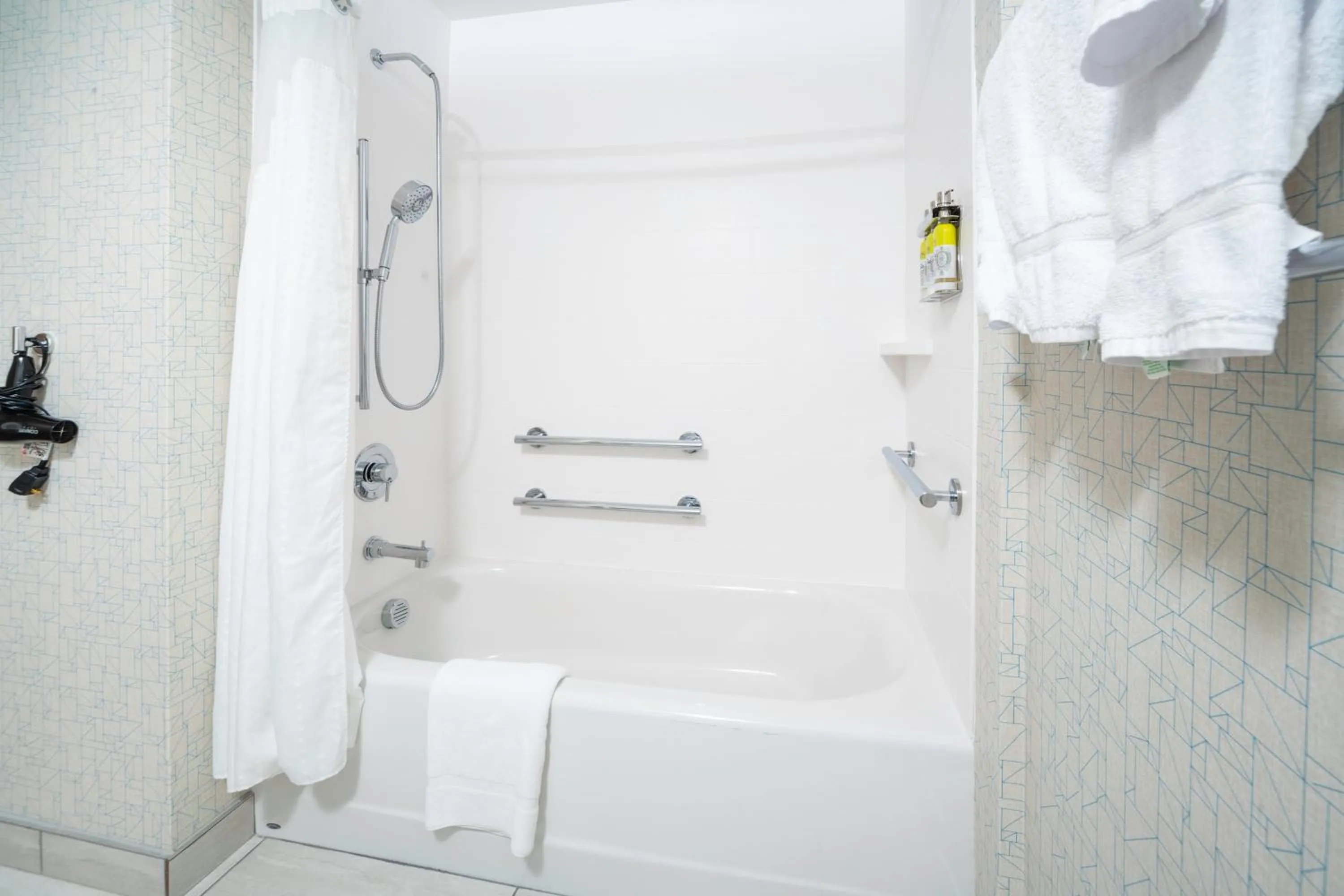 Bathroom in Holiday Inn Express & Suites - Rock Hill by IHG