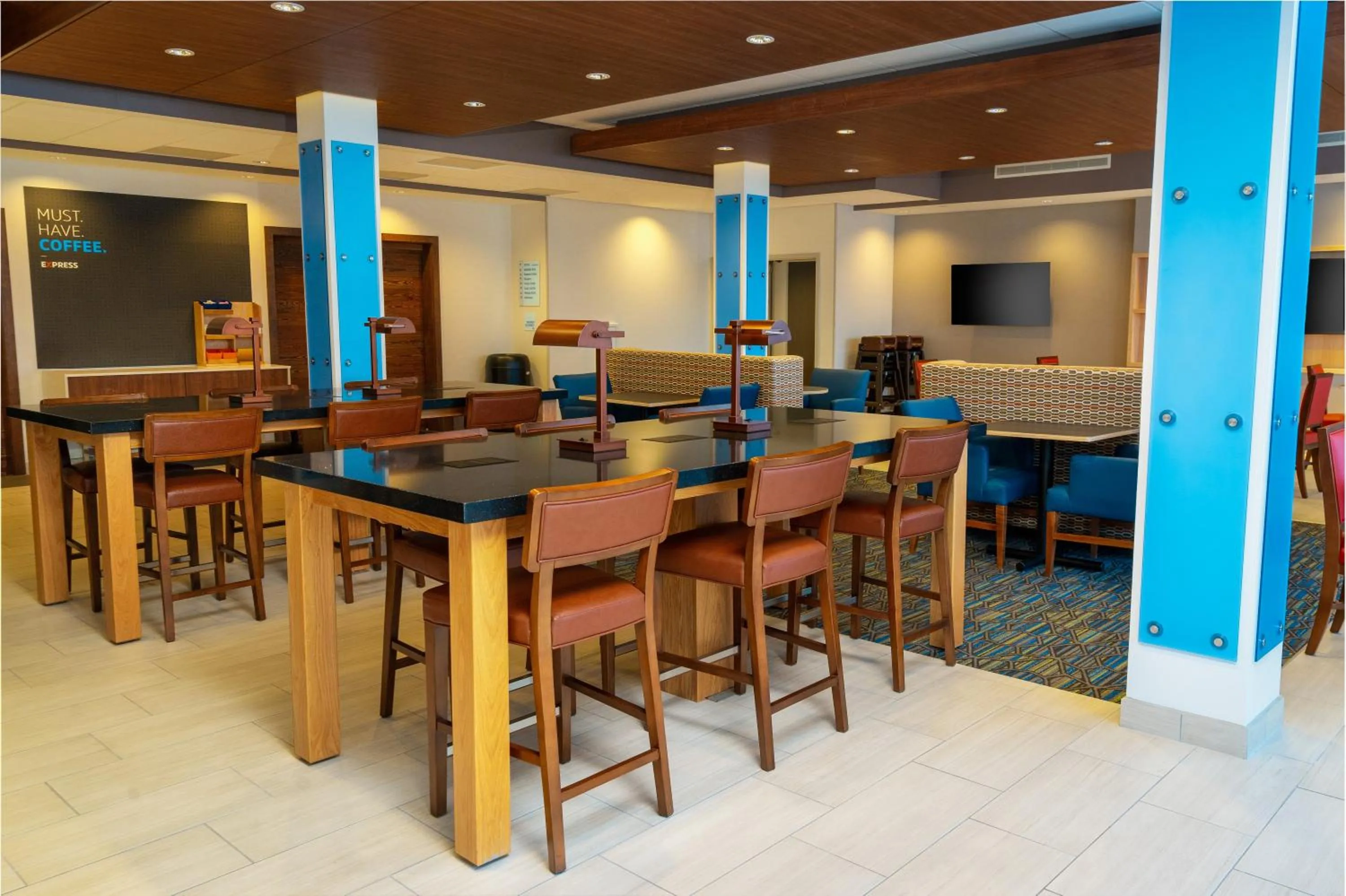 Property building in Holiday Inn Express & Suites - Las Vegas - E Tropicana by IHG