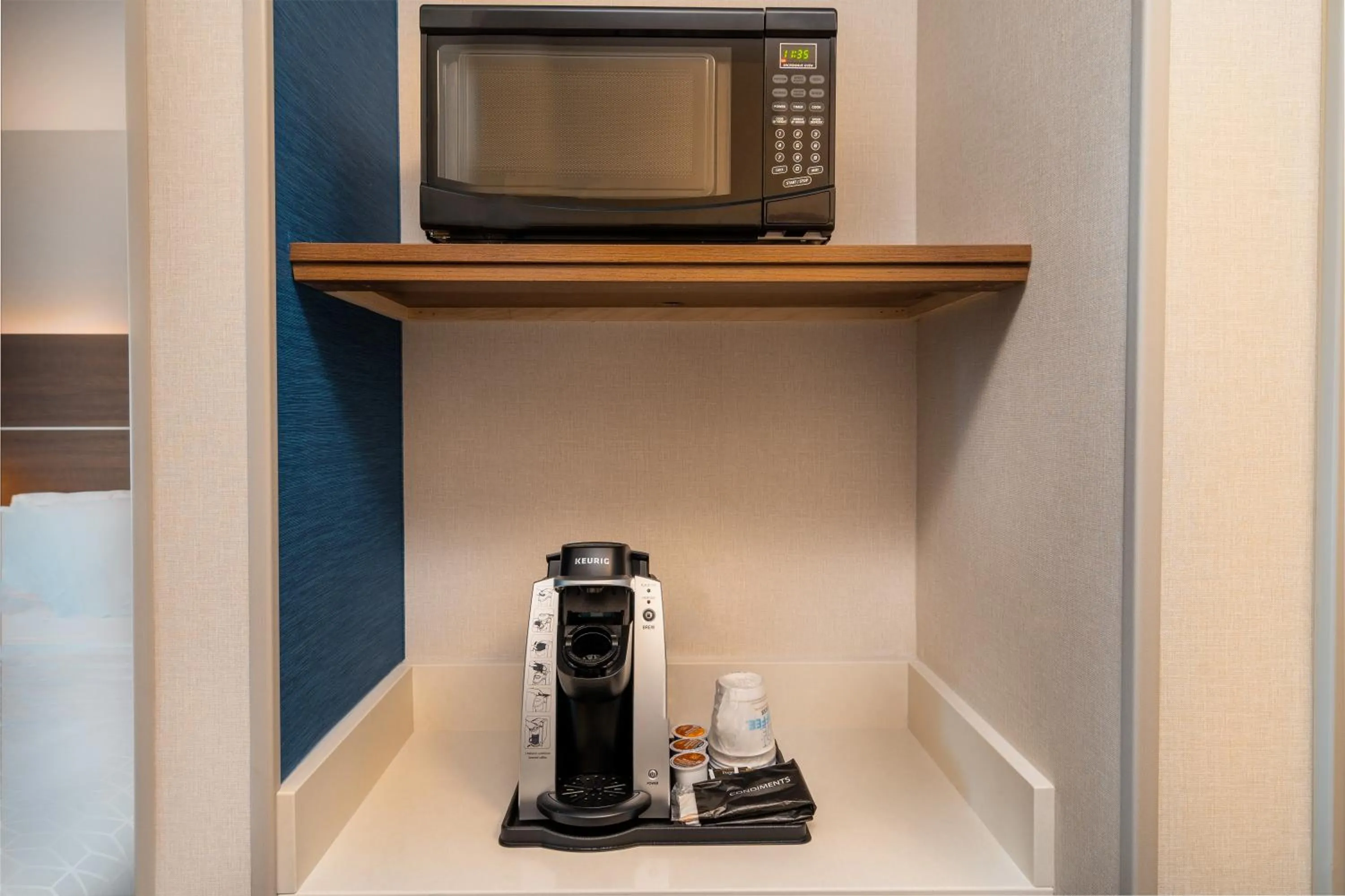 Bedroom in Holiday Inn Express & Suites - Las Vegas - E Tropicana by IHG