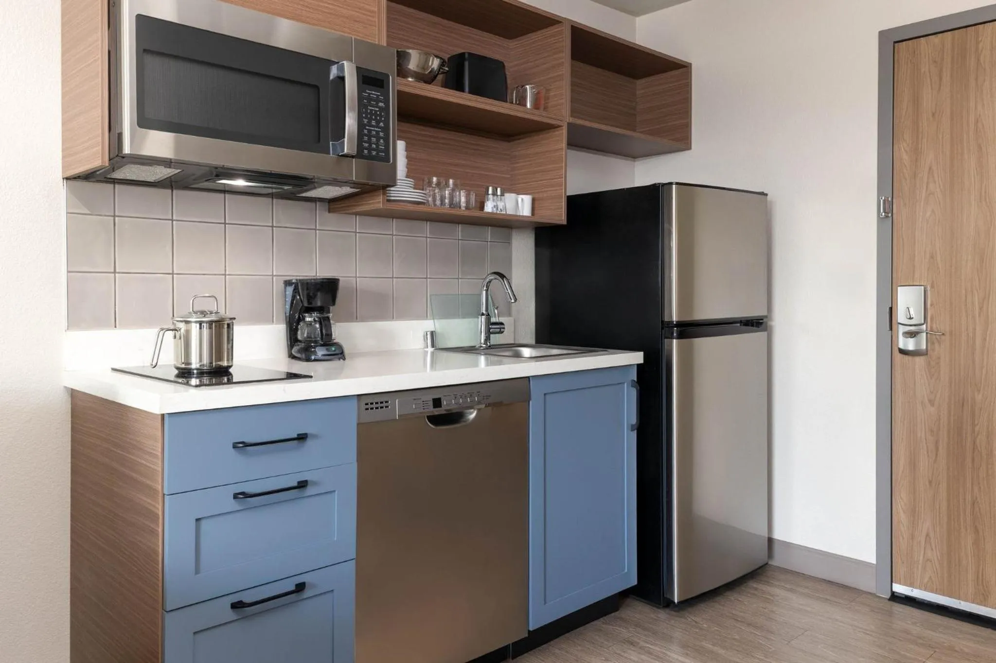 Photo of the whole room in Candlewood Suites - Las Vegas - E Tropicana by IHG