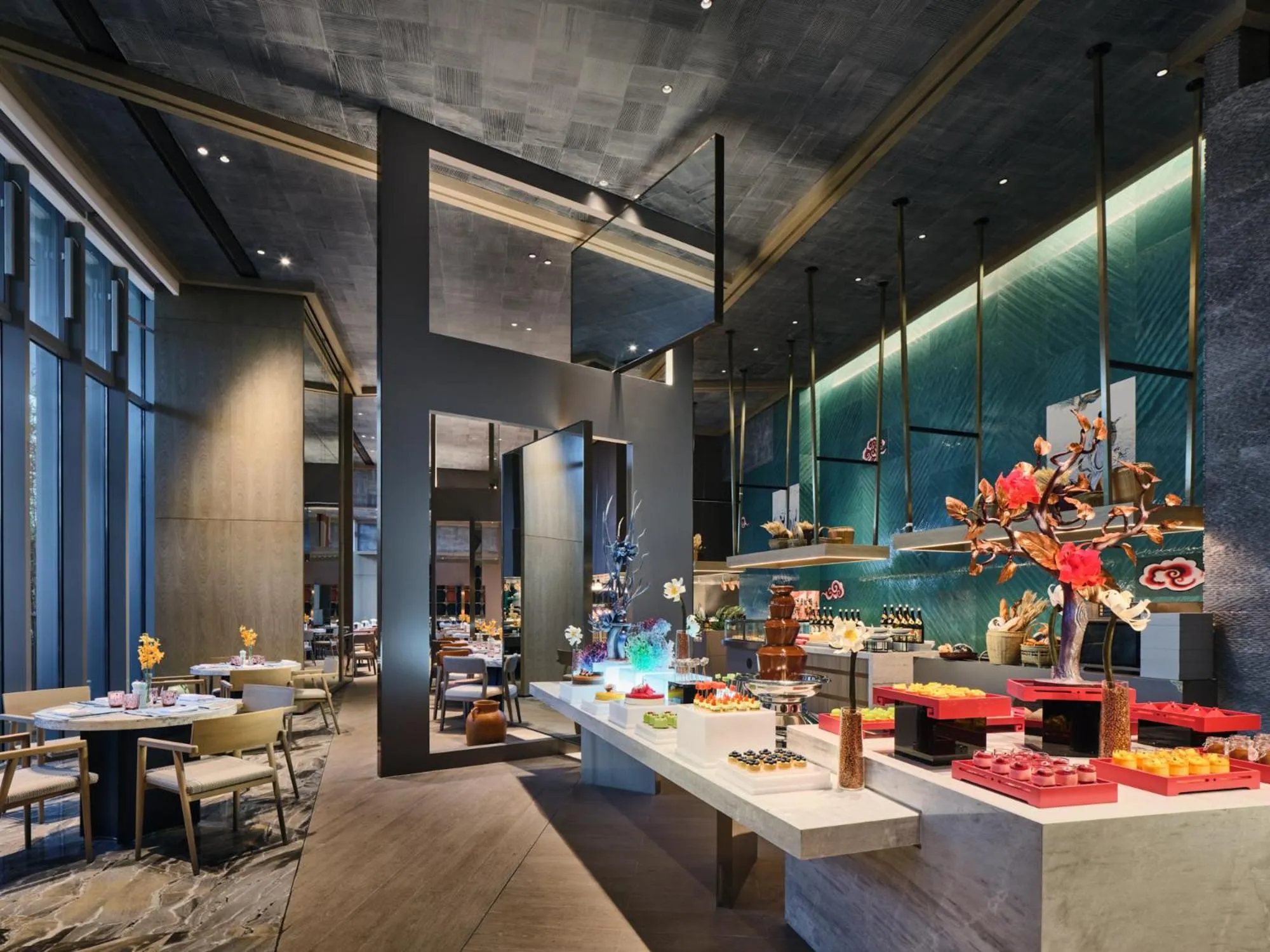 Restaurant/places to eat in Crowne Plaza Qidong by IHG