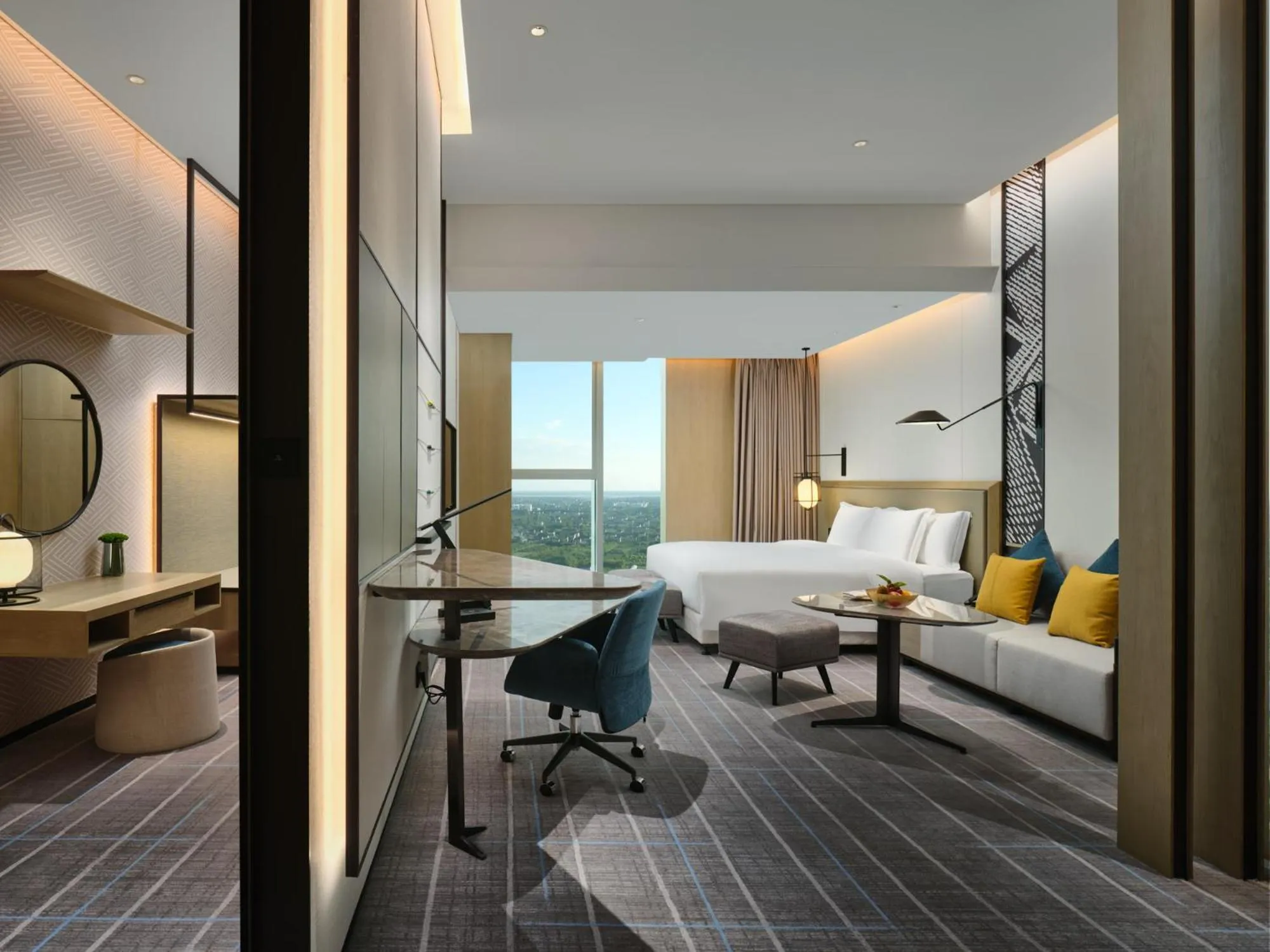 Photo of the whole room, Bed in Crowne Plaza Qidong by IHG